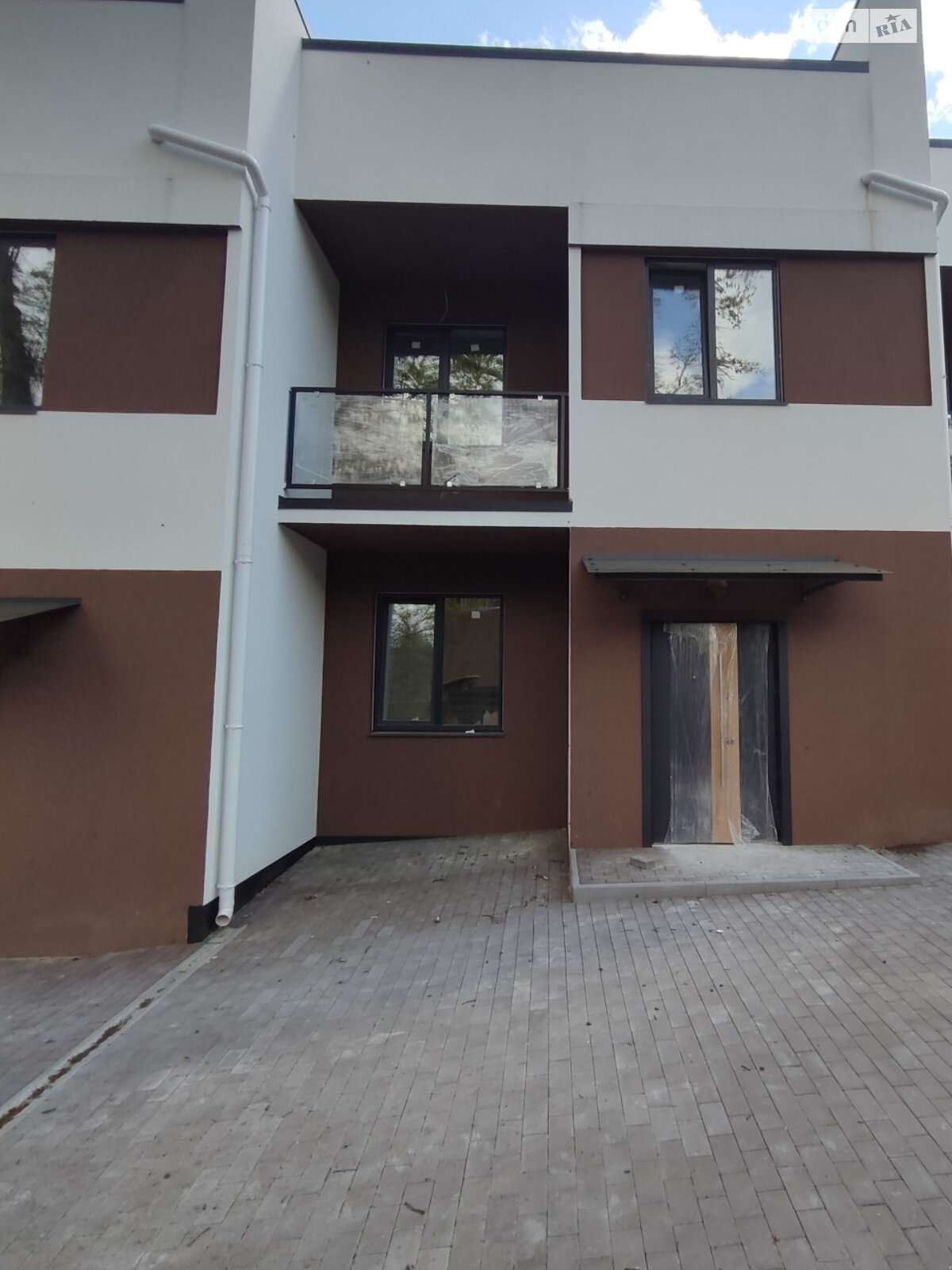 двухэтажный таунхаус, 124 кв. м, газобетон. Продажа в Ирпене фото 1 двухэтажный таунхаус, 124 кв. м, газобетон. Продажа в Ирпене фото 1