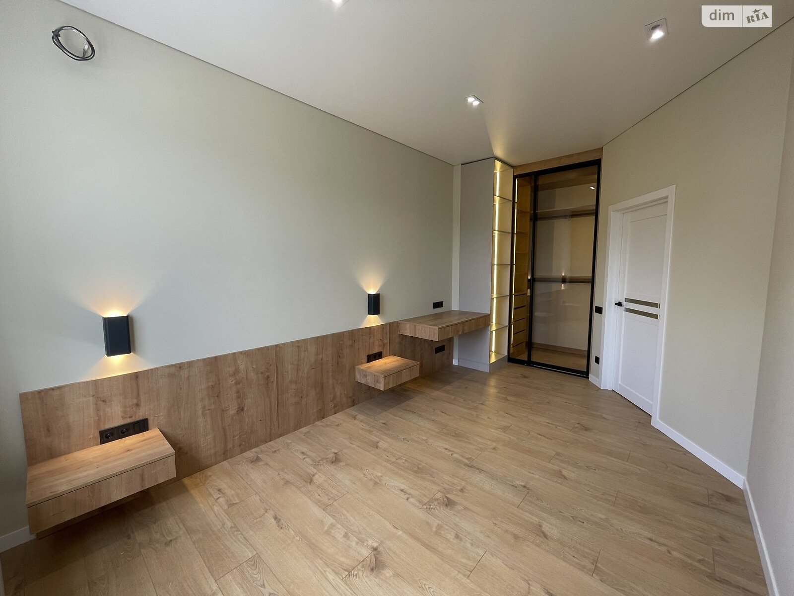 двухэтажный таунхаус, 120 кв. м, кирпич. Продажа в Ирпене фото 1