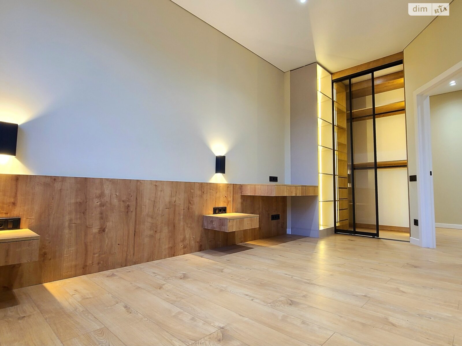 двухэтажный таунхаус, 120 кв. м, кирпич. Продажа в Ирпене фото 1