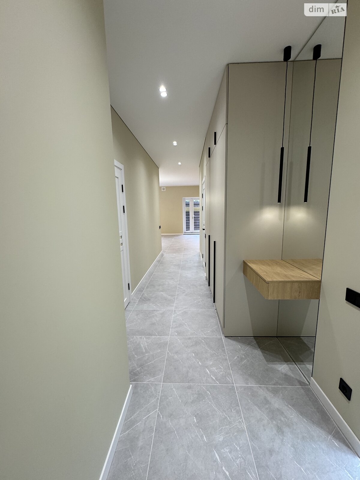 двухэтажный таунхаус, 124 кв. м, газобетон. Продажа в Ирпене фото 1 двухэтажный таунхаус, 124 кв. м, газобетон. Продажа в Ирпене фото 1