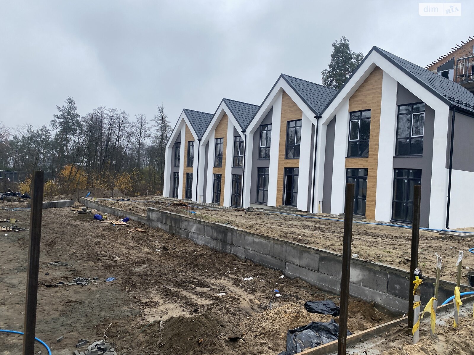 двухэтажный таунхаус, 100 кв. м, кирпич. Продажа в Ирпене район Ирпень фото 1 двухэтажный таунхаус, 100 кв. м, кирпич. Продажа в Ирпене район Ирпень фото 1