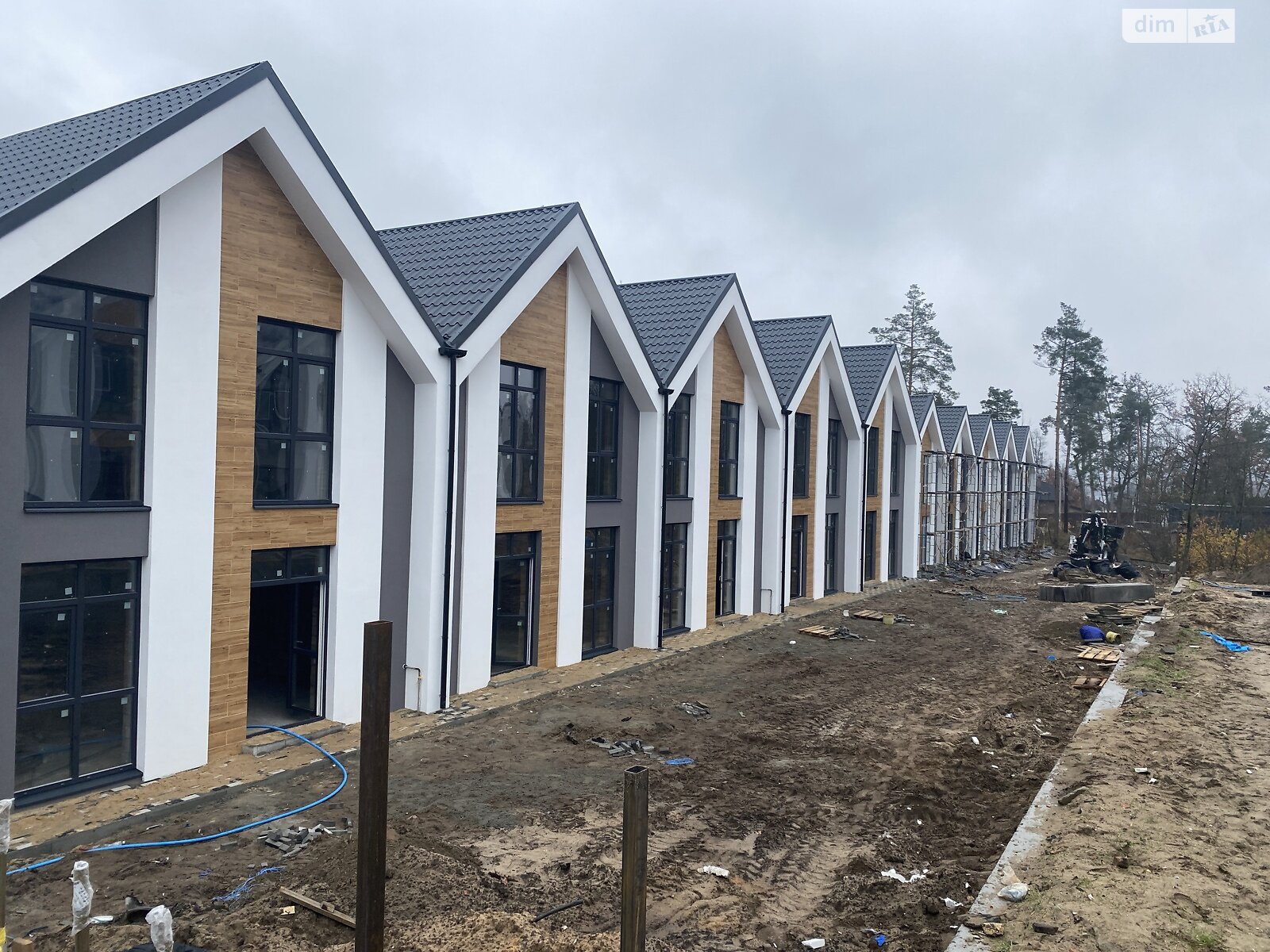 двухэтажный таунхаус, 100 кв. м, кирпич. Продажа в Ирпене район Ирпень фото 1 двухэтажный таунхаус, 100 кв. м, кирпич. Продажа в Ирпене район Ирпень фото 1