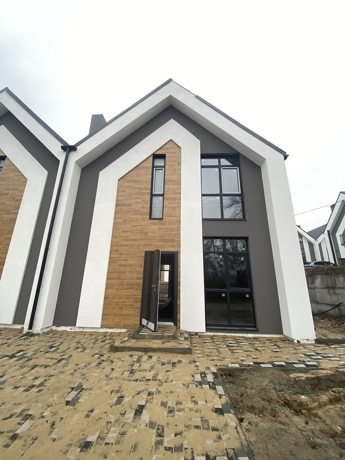 двухэтажный таунхаус, 100 кв. м, кирпич. Продажа в Ирпене район Ирпень фото 1 двухэтажный таунхаус, 100 кв. м, кирпич. Продажа в Ирпене район Ирпень фото 1