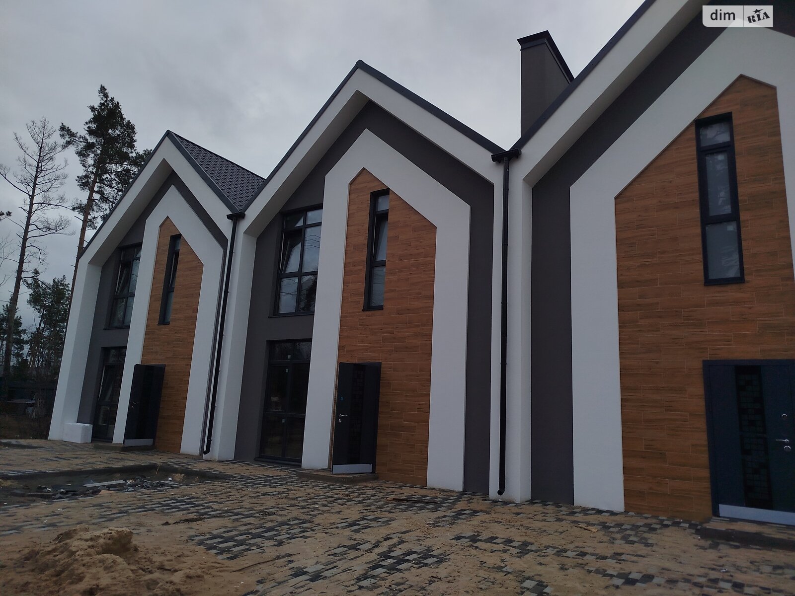 двухэтажный таунхаус, 100 кв. м, кирпич. Продажа в Ирпене район Ирпень фото 1