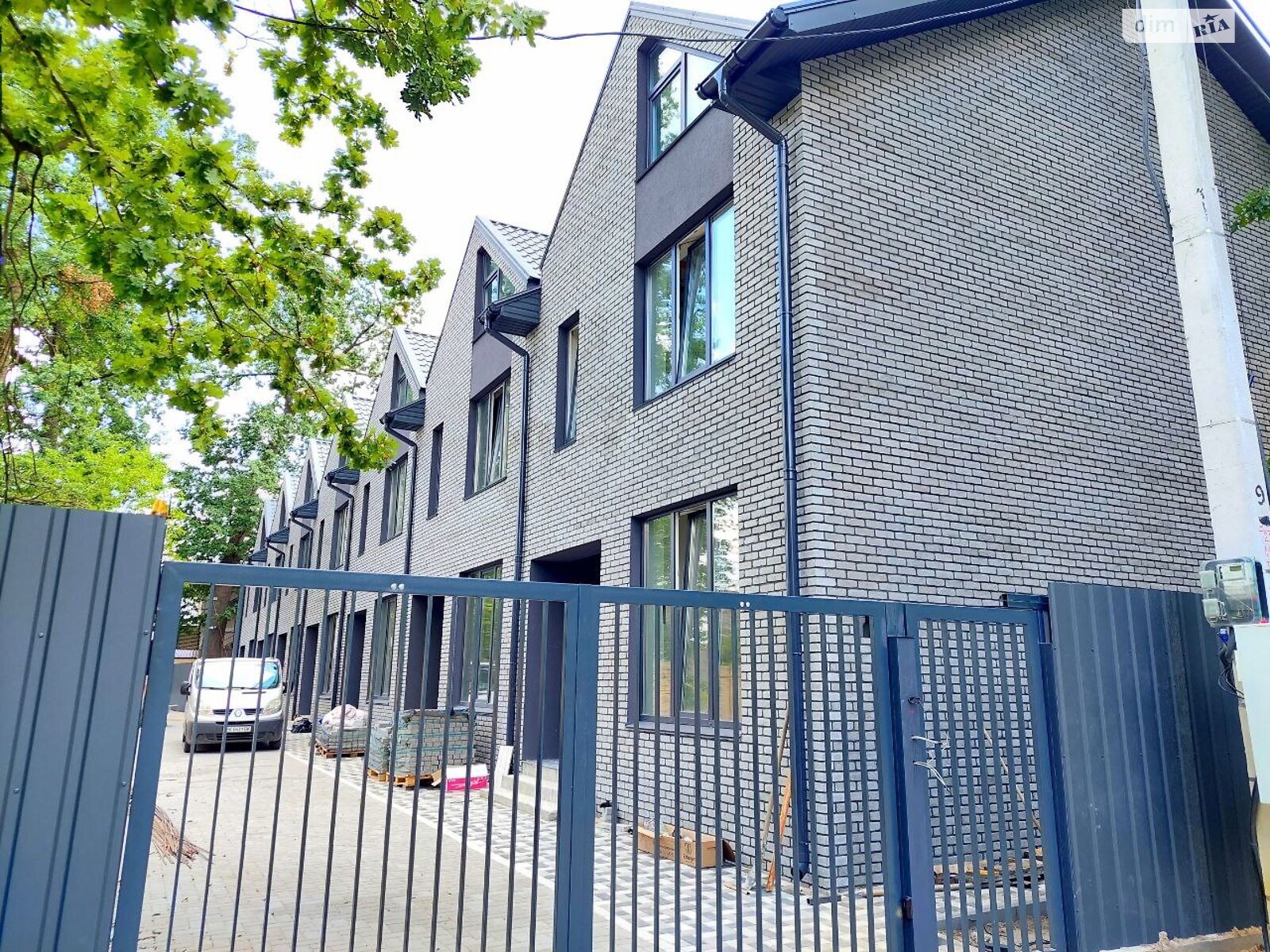 двухэтажный таунхаус c мансардным этажом, 140 кв. м, газобетон. Продажа в Ирпене район Ирпень фото 1 двухэтажный таунхаус c мансардным этажом, 140 кв. м, газобетон. Продажа в Ирпене район Ирпень фото 1
