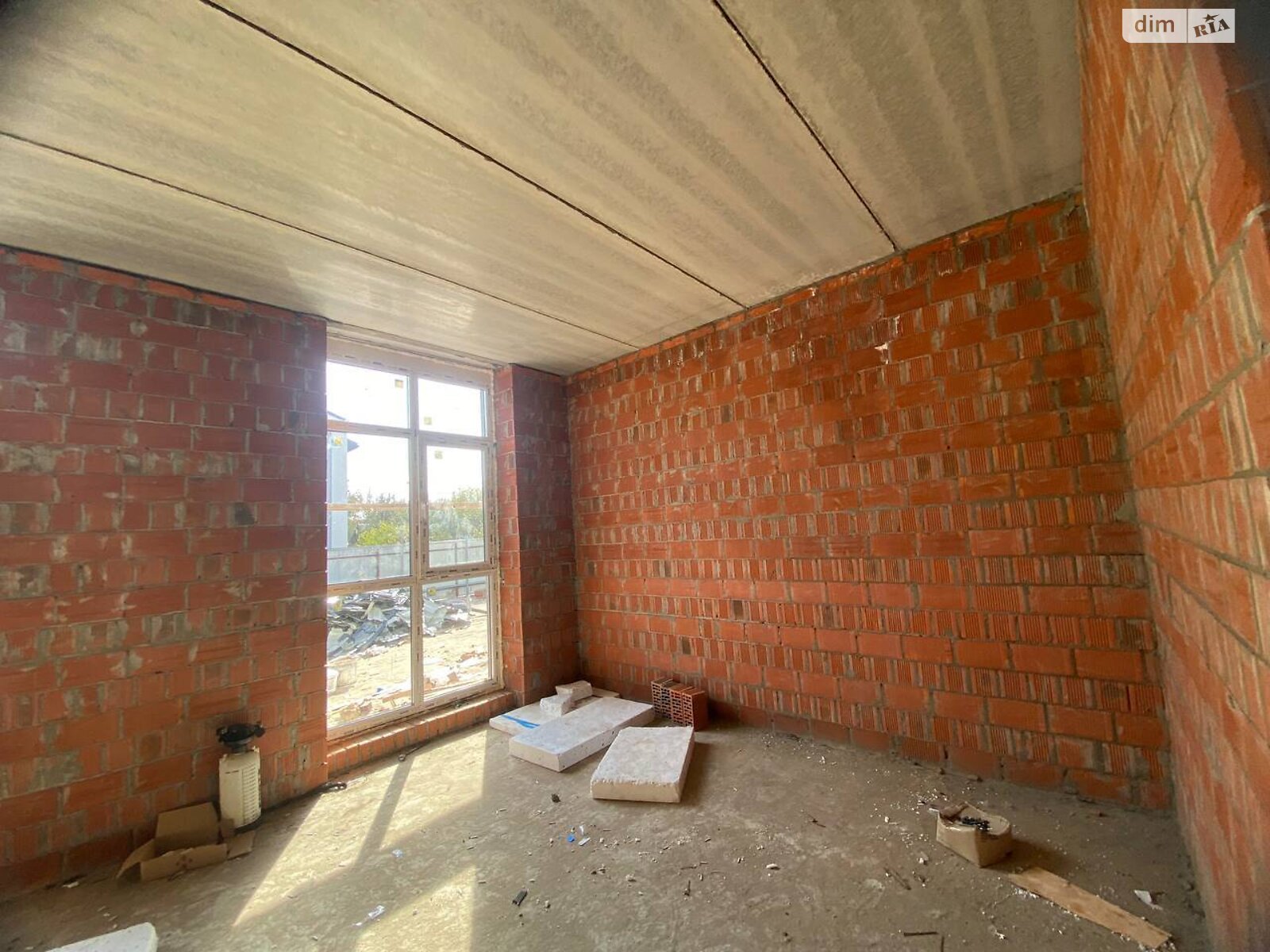 двухэтажный таунхаус, 103 кв. м, кирпич. Продажа в Ирпене район Ирпень фото 1 двухэтажный таунхаус, 103 кв. м, кирпич. Продажа в Ирпене район Ирпень фото 1