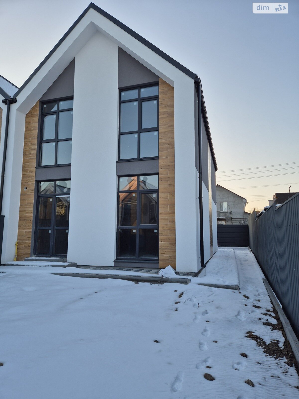 двоповерховий таунхаус, 100 кв. м, цегла. Продаж в Ірпені, район Ірпінь фото 1 двоповерховий таунхаус, 100 кв. м, цегла. Продаж в Ірпені, район Ірпінь фото 1