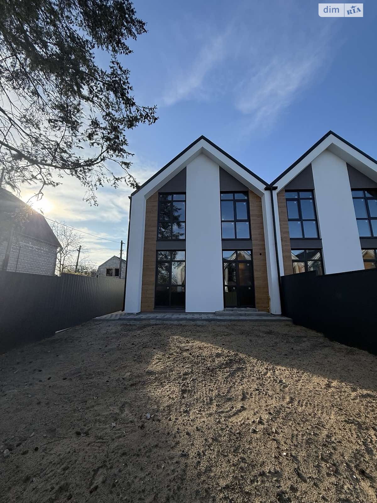 двоповерховий таунхаус, 103 кв. м, цегла. Продаж в Ірпені, район Ірпінь фото 1 двоповерховий таунхаус, 103 кв. м, цегла. Продаж в Ірпені, район Ірпінь фото 1