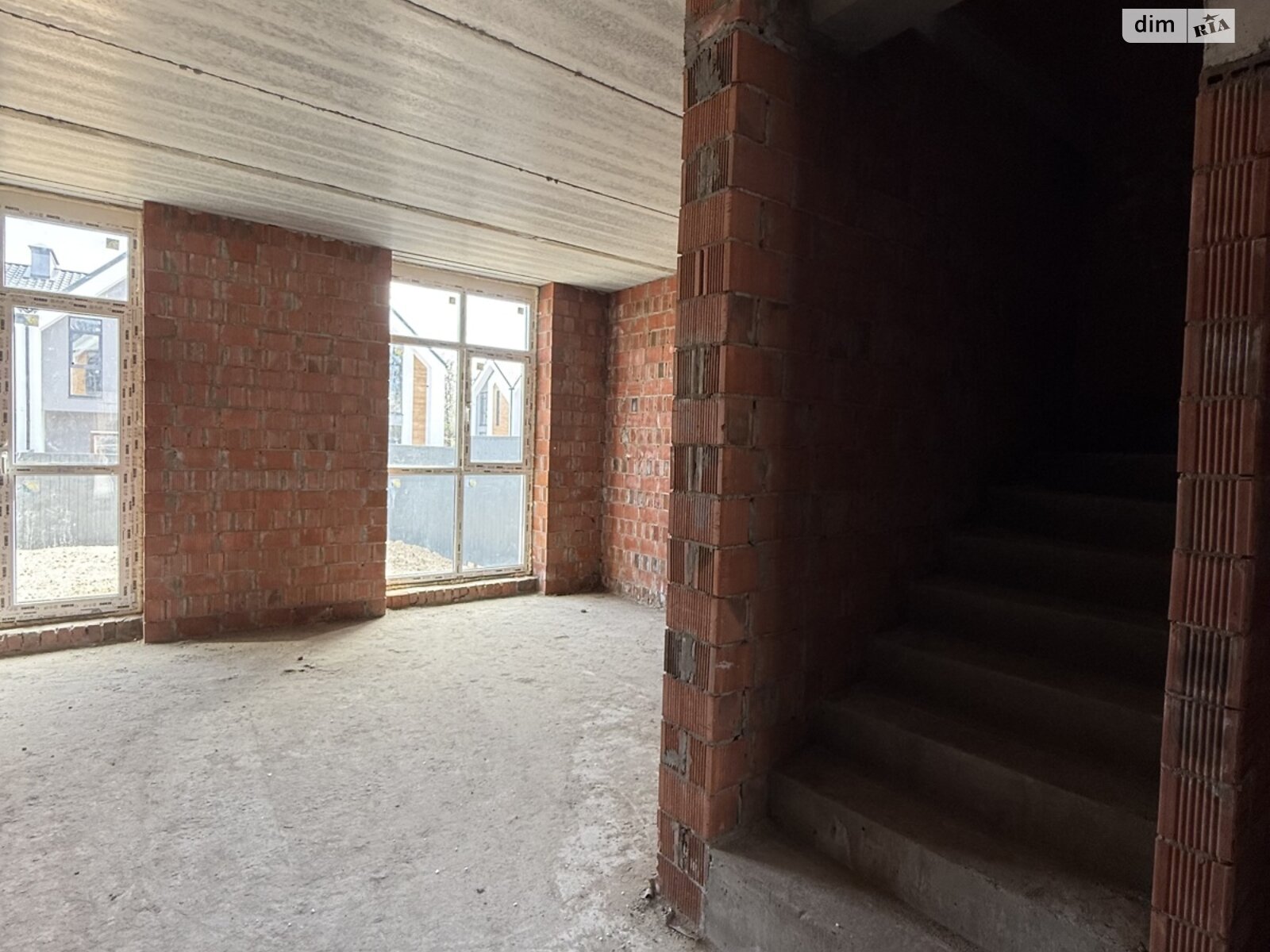 двухэтажный таунхаус, 103 кв. м, кирпич. Продажа в Ирпене район Ирпень фото 1 двухэтажный таунхаус, 103 кв. м, кирпич. Продажа в Ирпене район Ирпень фото 1