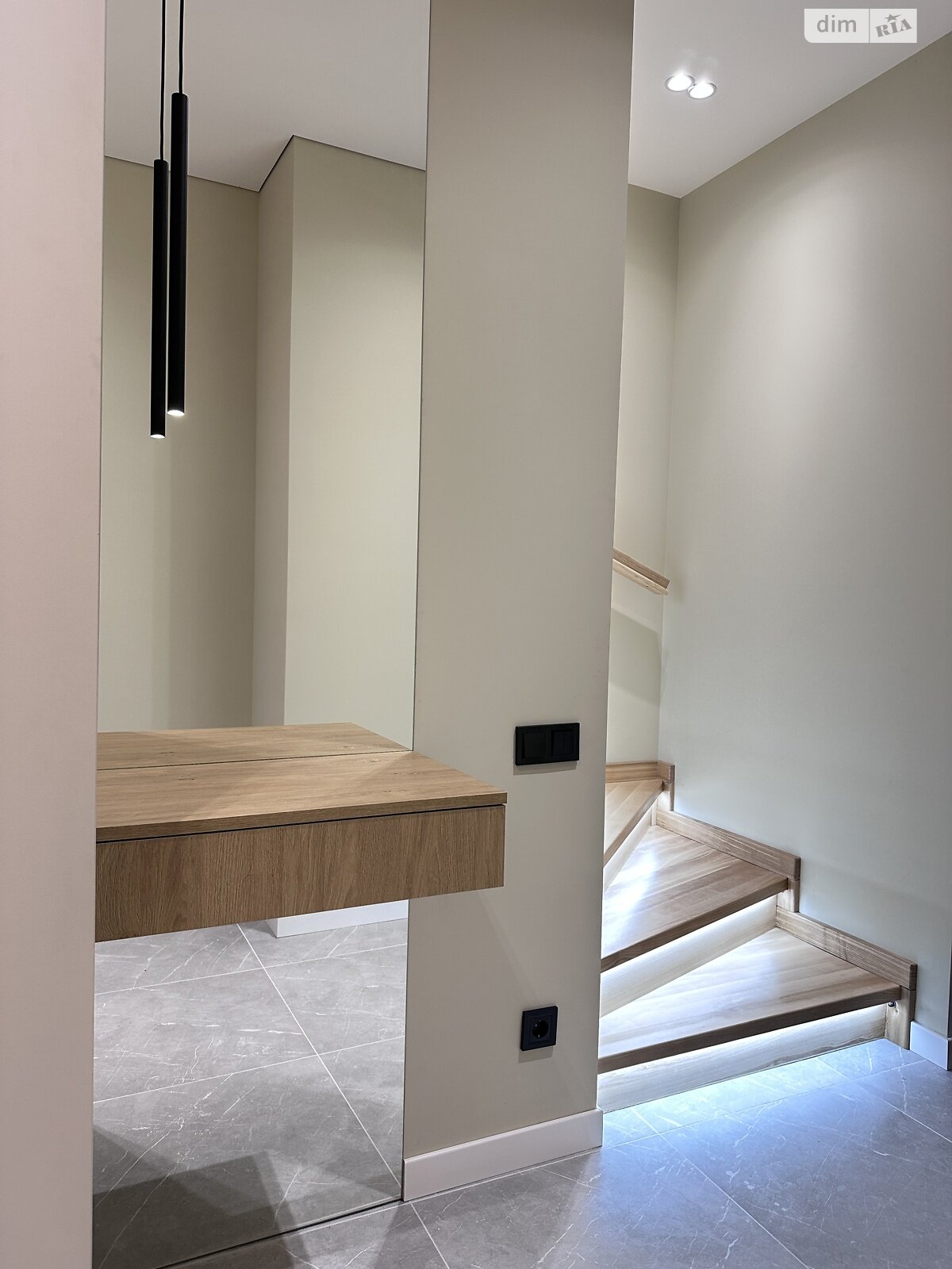 двухэтажный таунхаус, 124 кв. м, газобетон. Продажа в Ирпене район Ирпень фото 1 двухэтажный таунхаус, 124 кв. м, газобетон. Продажа в Ирпене район Ирпень фото 1