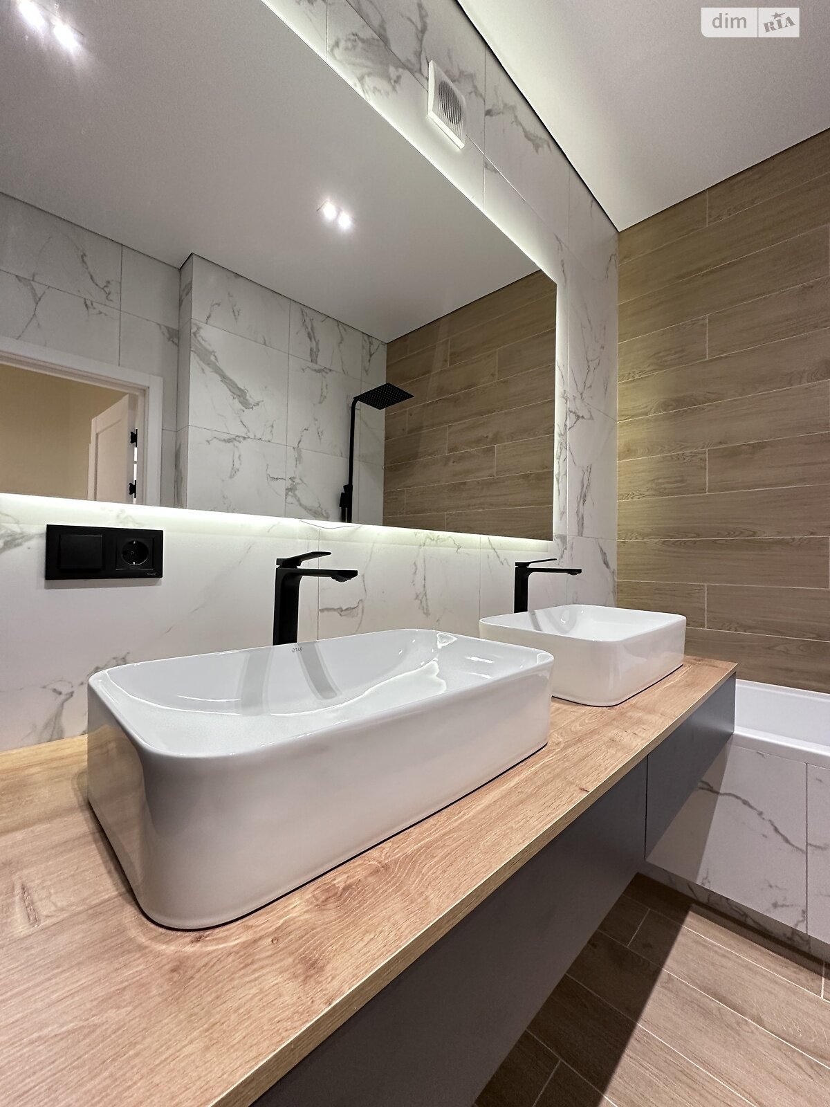 двухэтажный таунхаус, 124 кв. м, газобетон. Продажа в Ирпене район Ирпень фото 1 двухэтажный таунхаус, 124 кв. м, газобетон. Продажа в Ирпене район Ирпень фото 1