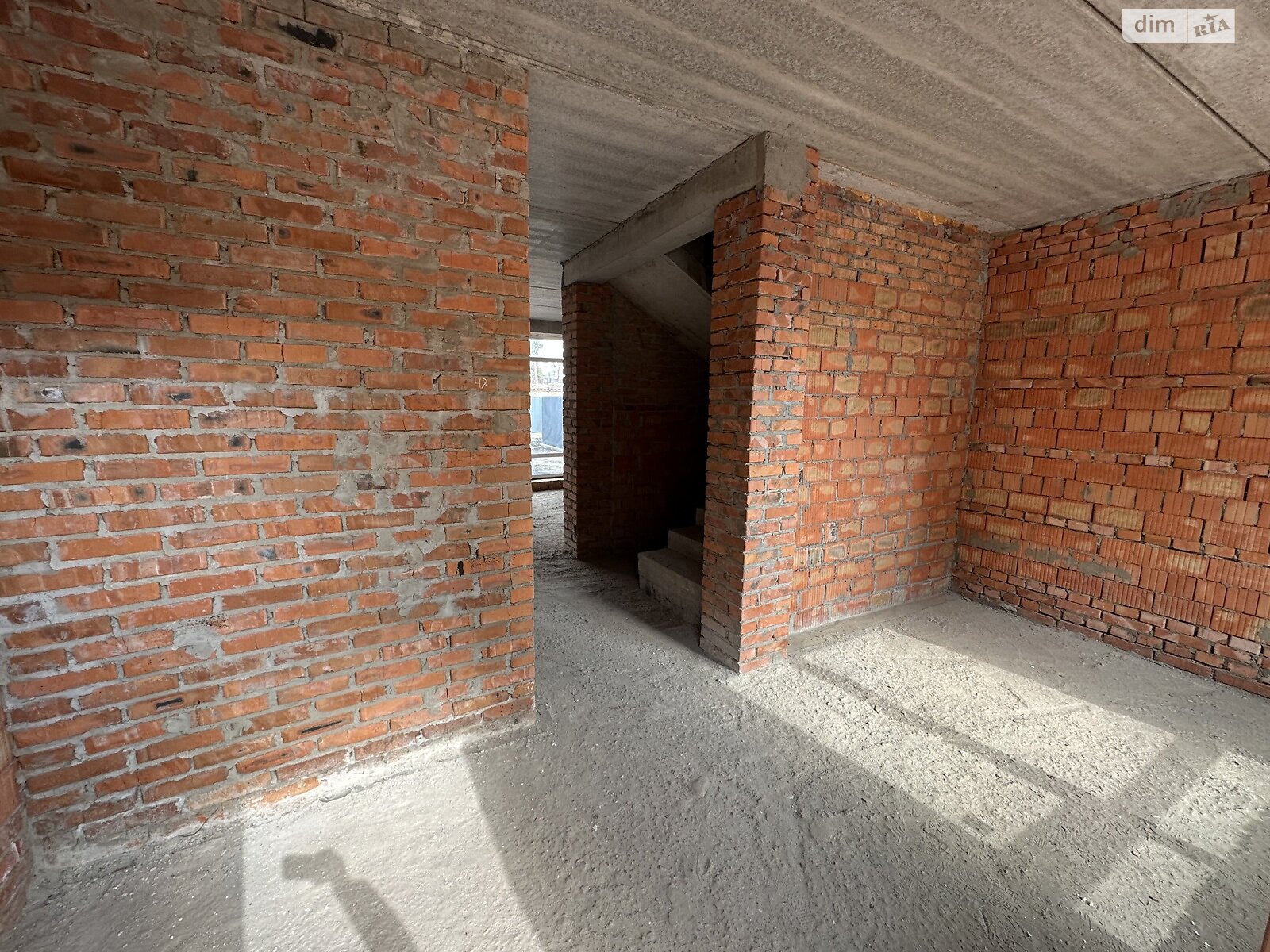 триповерховий таунхаус, 122 кв. м, цегла. Продаж в Ірпені, район Ірпінь фото 1 триповерховий таунхаус, 122 кв. м, цегла. Продаж в Ірпені, район Ірпінь фото 1