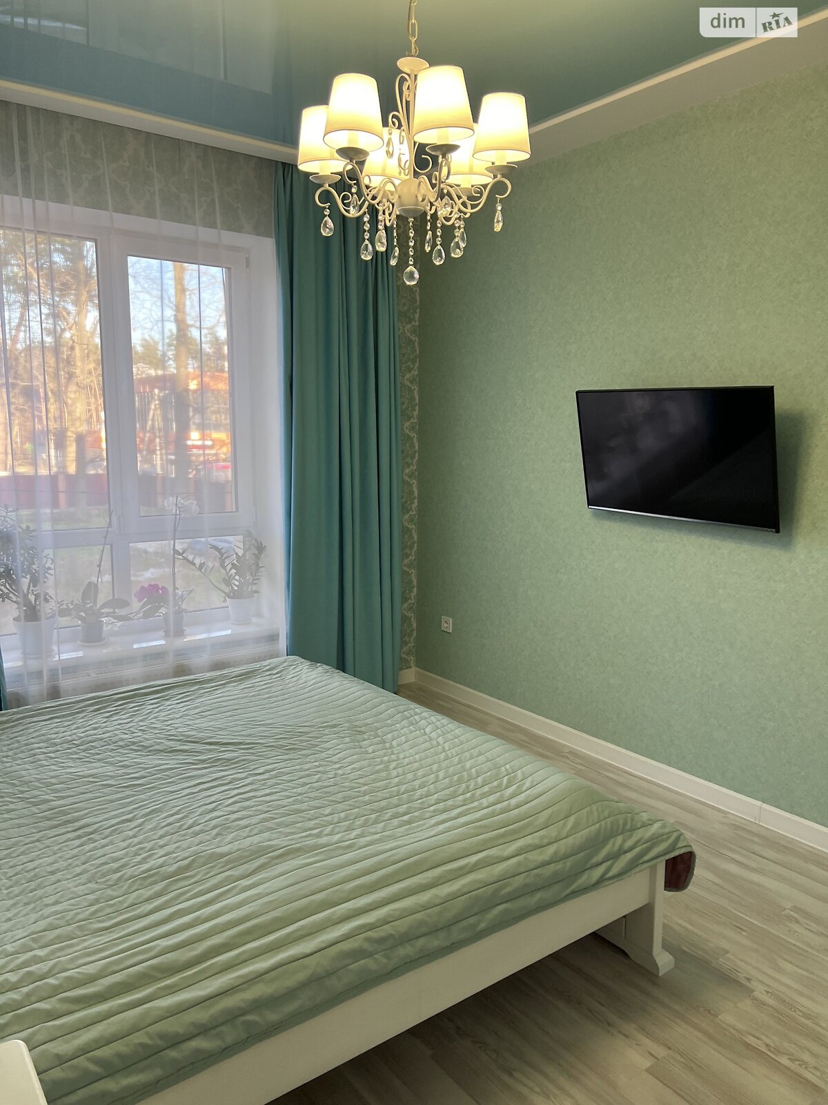 трехэтажный таунхаус, 170 кв. м, керамический блок. Продажа в Ирпене район Ирпень фото 1