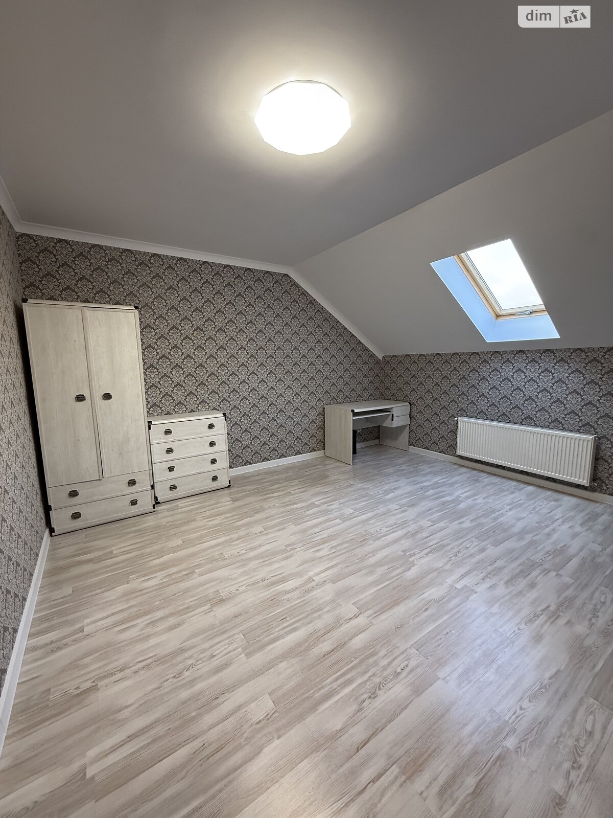 трехэтажный таунхаус, 170 кв. м, керамический блок. Продажа в Ирпене район Ирпень фото 1