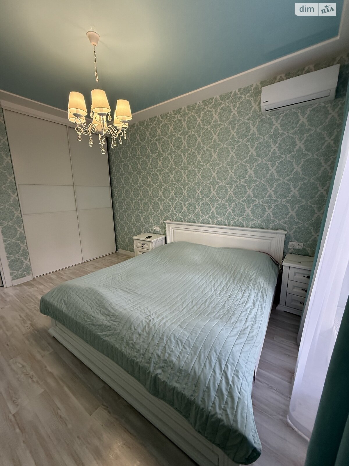 трехэтажный таунхаус, 170 кв. м, керамический блок. Продажа в Ирпене район Ирпень фото 1