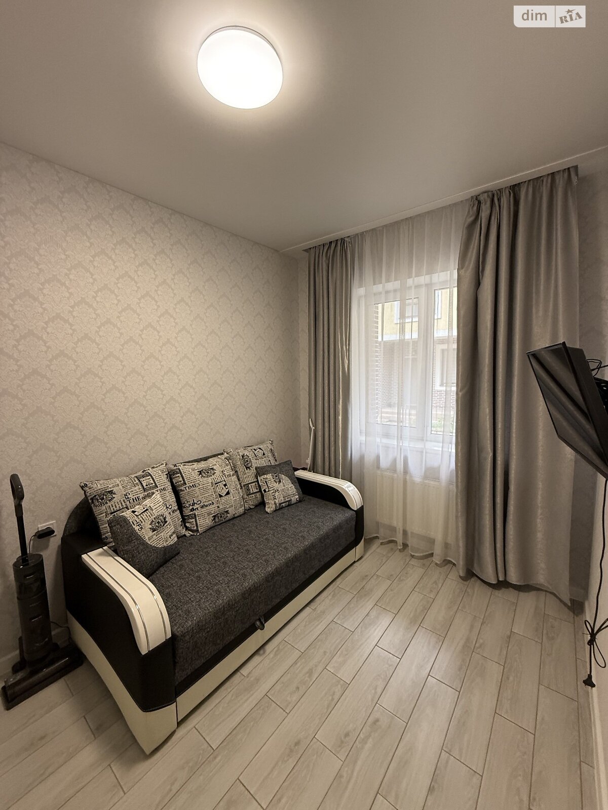 трехэтажный таунхаус, 170 кв. м, керамический блок. Продажа в Ирпене район Ирпень фото 1