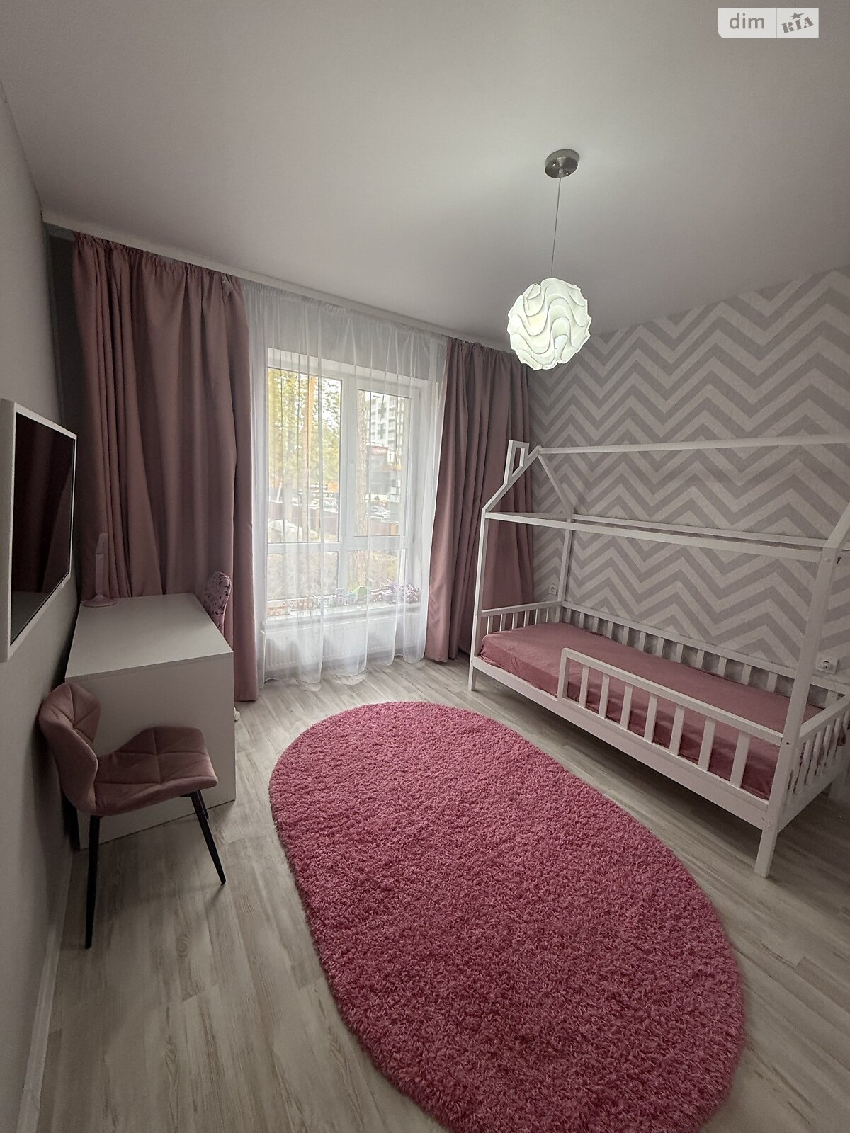 трехэтажный таунхаус, 170 кв. м, керамический блок. Продажа в Ирпене район Ирпень фото 1