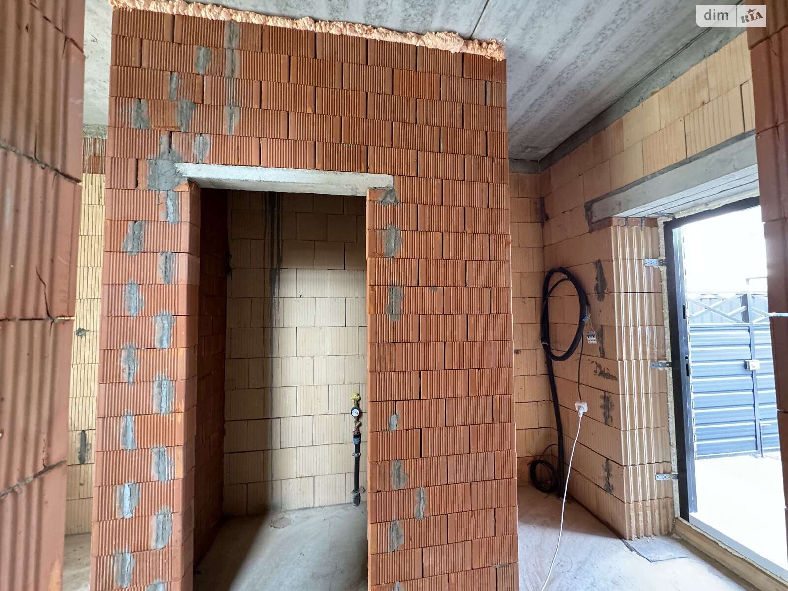 триповерховий таунхаус, 120 кв. м, цегла. Продаж в Ірпені, район Ірпінь фото 1 триповерховий таунхаус, 120 кв. м, цегла. Продаж в Ірпені, район Ірпінь фото 1