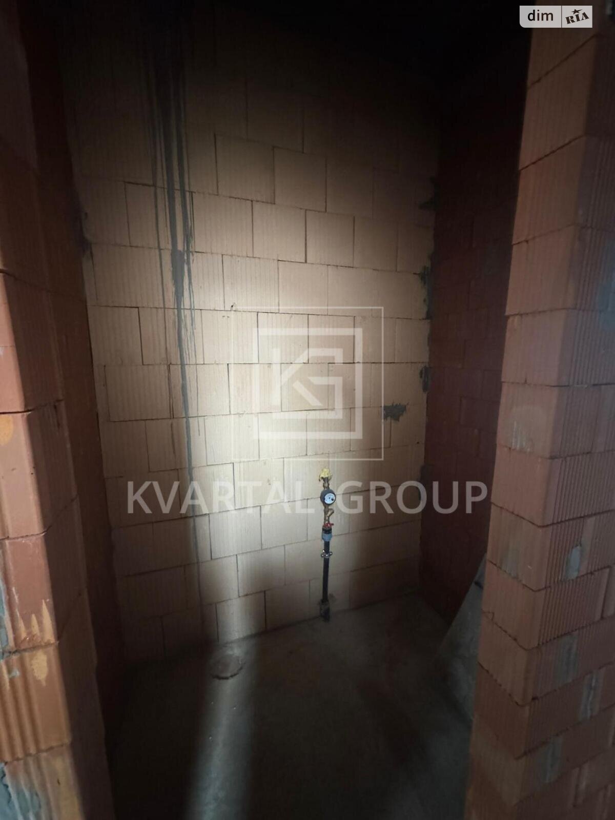 трехэтажный таунхаус, 120 кв. м, кирпич. Продажа в Ирпене район Ирпень фото 1 трехэтажный таунхаус, 120 кв. м, кирпич. Продажа в Ирпене район Ирпень фото 1