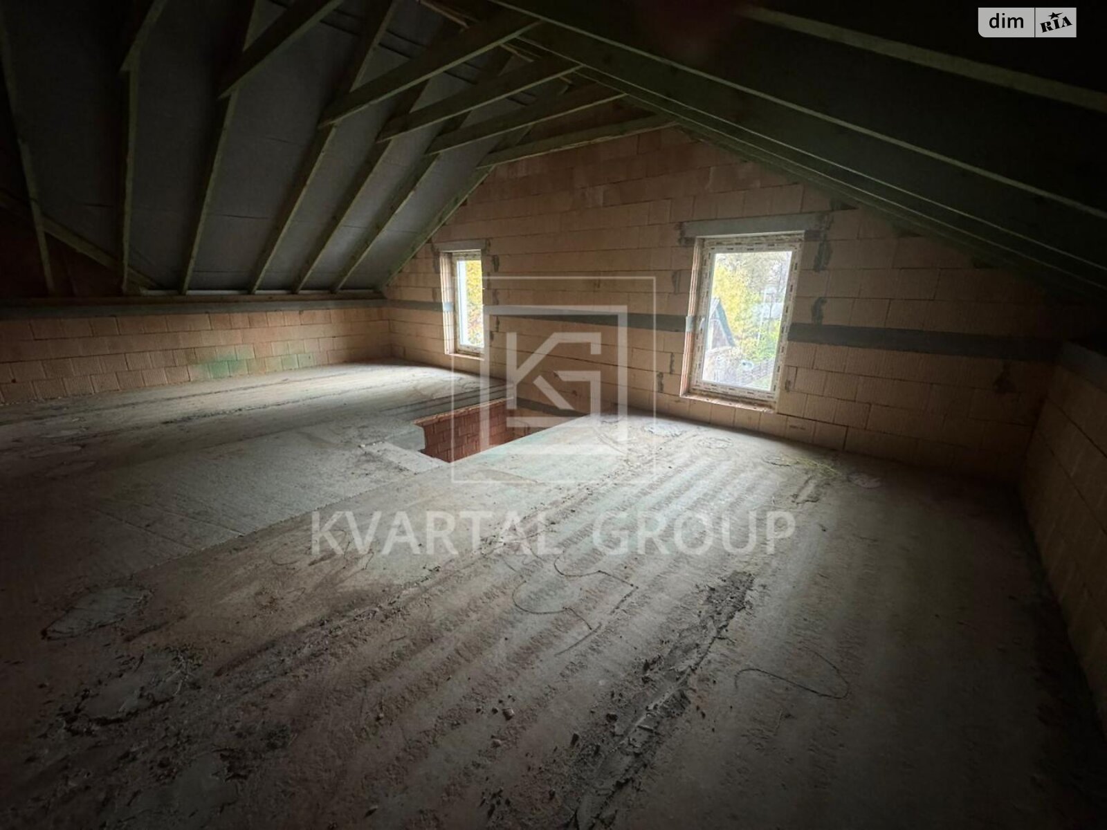 трехэтажный таунхаус, 120 кв. м, кирпич. Продажа в Ирпене район Ирпень фото 1 трехэтажный таунхаус, 120 кв. м, кирпич. Продажа в Ирпене район Ирпень фото 1