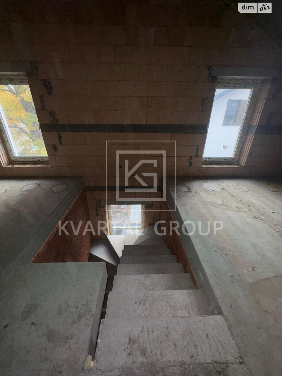 трехэтажный таунхаус, 120 кв. м, кирпич. Продажа в Ирпене район Ирпень фото 1 трехэтажный таунхаус, 120 кв. м, кирпич. Продажа в Ирпене район Ирпень фото 1