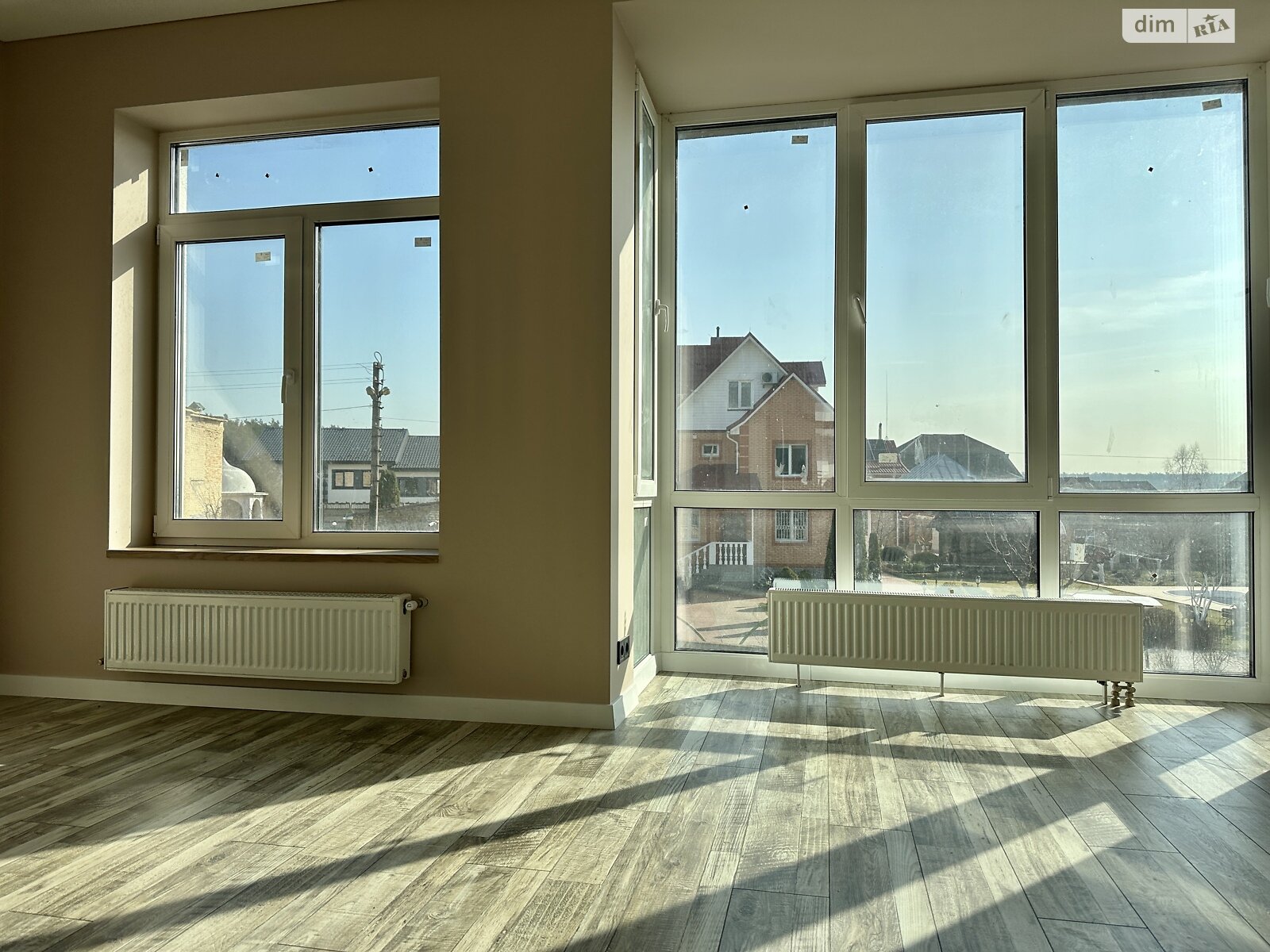 двухэтажный таунхаус, 98 кв. м, пеноблок. Продажа в Ирпене район Ирпень фото 1 двухэтажный таунхаус, 98 кв. м, пеноблок. Продажа в Ирпене район Ирпень фото 1