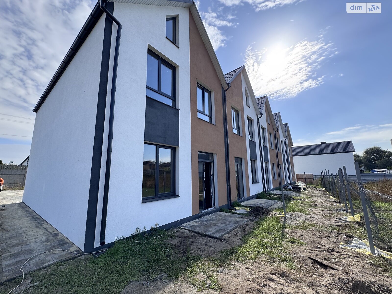 двоповерховий таунхаус, 96 кв. м, цегла. Продаж в Ірпені, район Ірпінь фото 1 двоповерховий таунхаус, 96 кв. м, цегла. Продаж в Ірпені, район Ірпінь фото 1