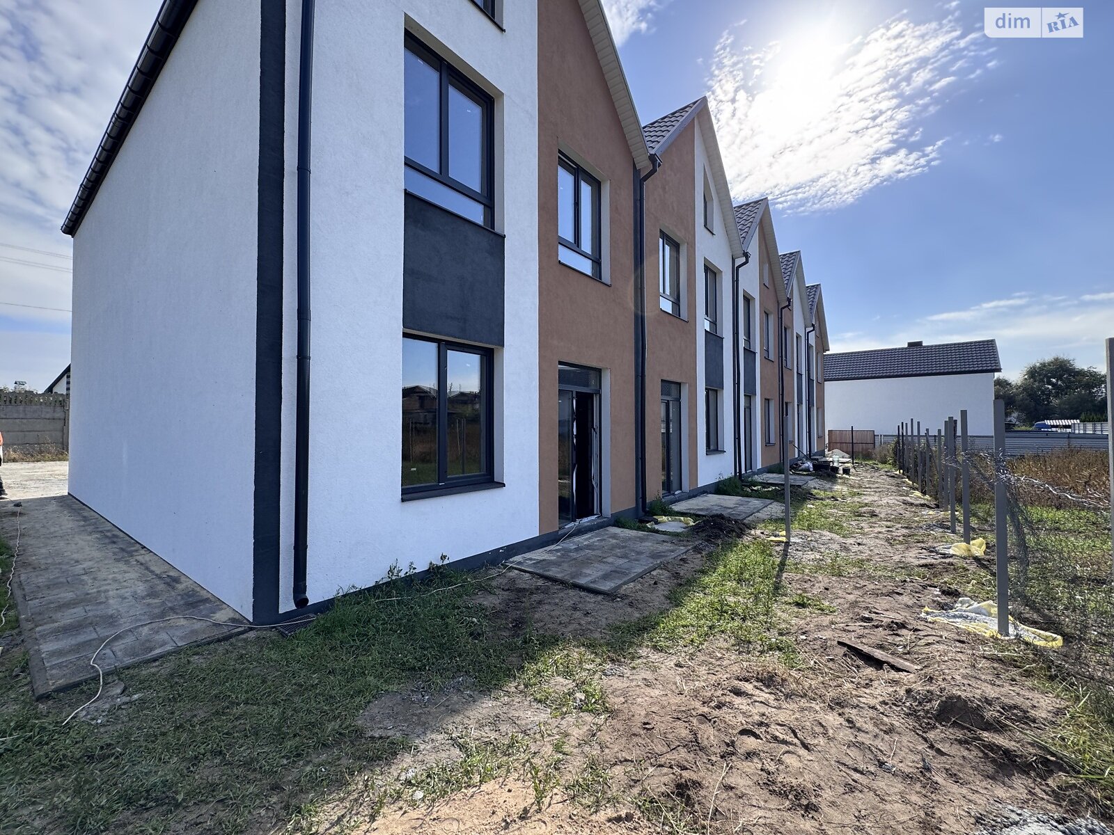 двоповерховий таунхаус, 96 кв. м, цегла. Продаж в Ірпені, район Ірпінь фото 1 двоповерховий таунхаус, 96 кв. м, цегла. Продаж в Ірпені, район Ірпінь фото 1