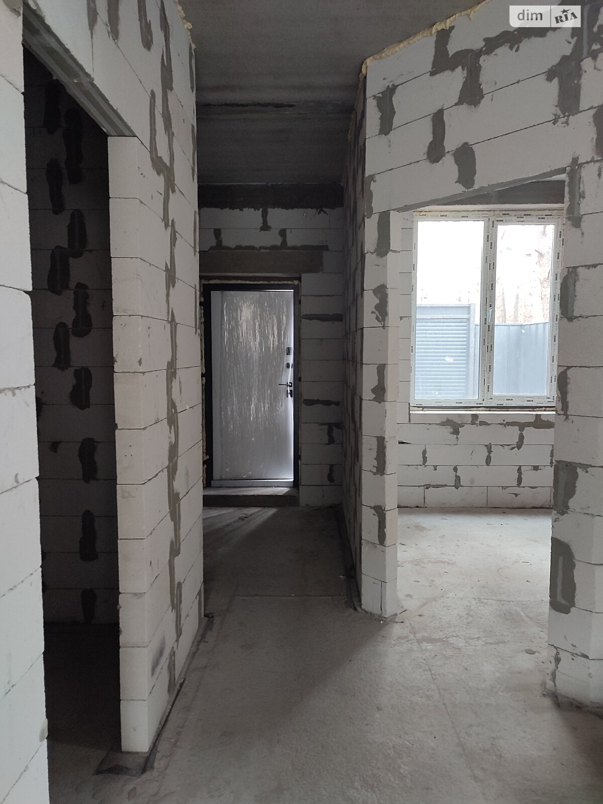 трехэтажный таунхаус, 86 кв. м, пеноблок. Продажа в Ирпене район Ирпень фото 1