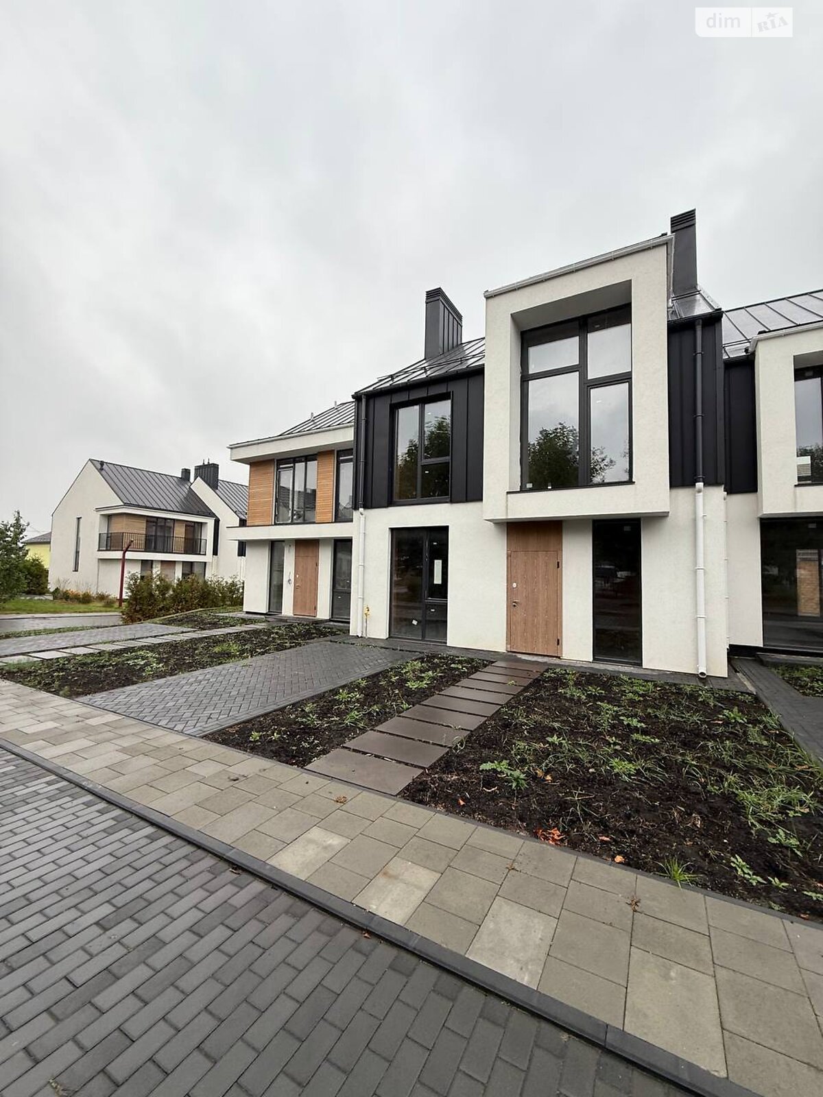 двухэтажный таунхаус, 100 кв. м, керамический блок. Продажа в Ирпене район Ирпень фото 1