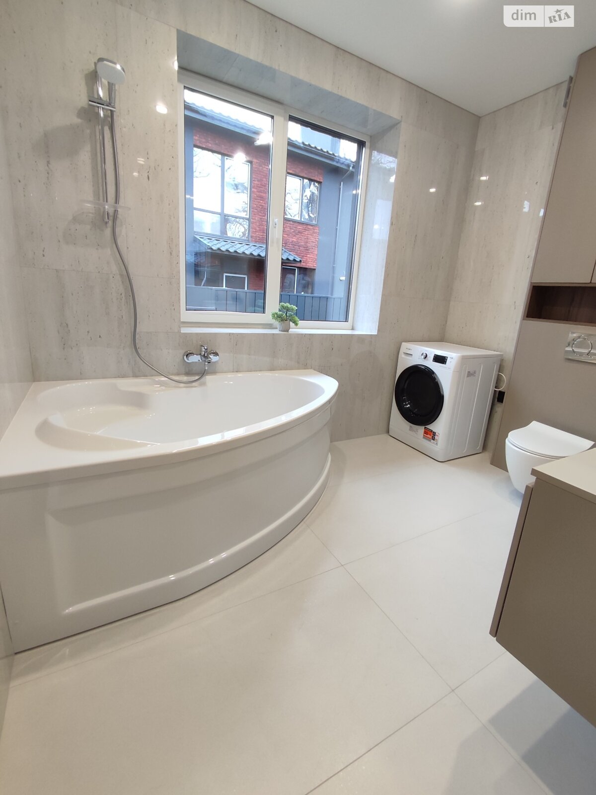 двухэтажный таунхаус, 100 кв. м, кирпич. Продажа в Ирпене район Ирпень фото 1