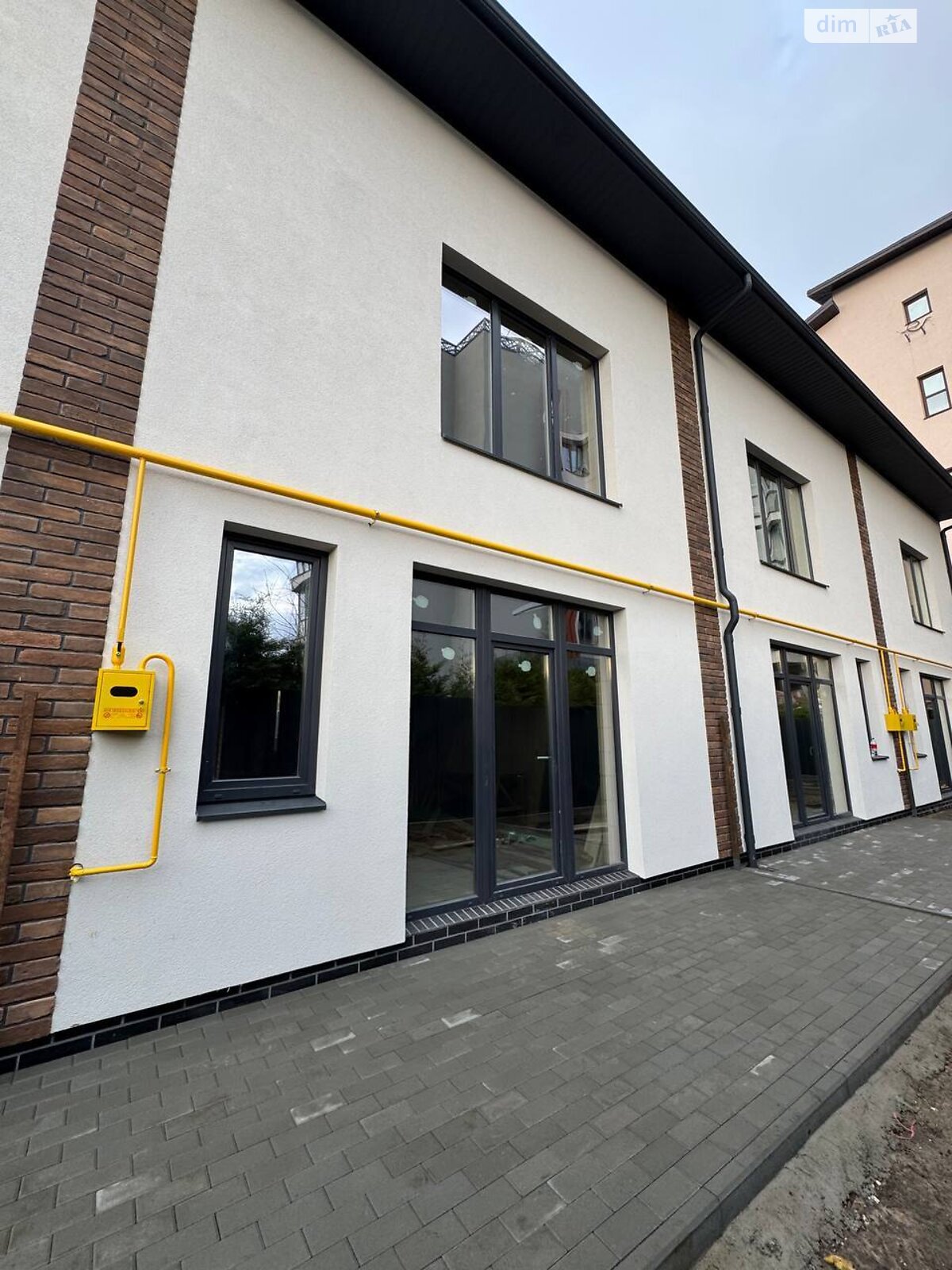 двухэтажный таунхаус, 135 кв. м, кирпич. Продажа в Ирпене район Ирпень фото 1 двухэтажный таунхаус, 135 кв. м, кирпич. Продажа в Ирпене район Ирпень фото 1