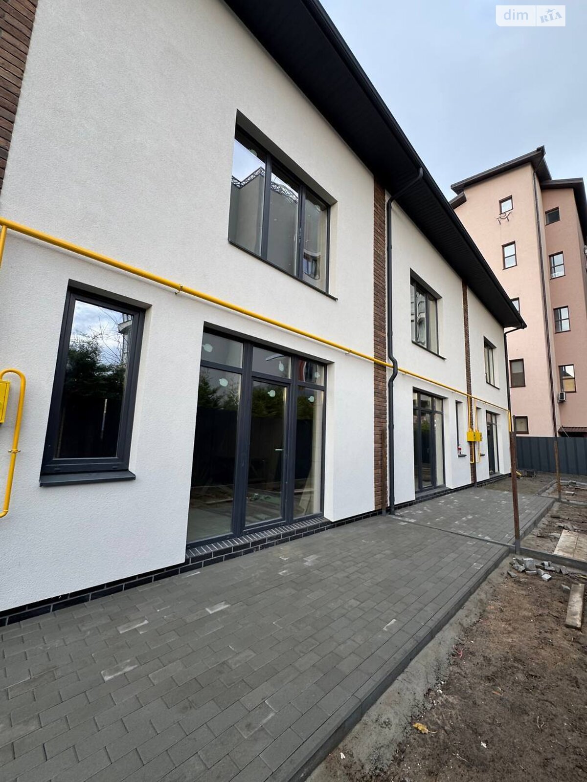 двухэтажный таунхаус, 135 кв. м, кирпич. Продажа в Ирпене район Ирпень фото 1 двухэтажный таунхаус, 135 кв. м, кирпич. Продажа в Ирпене район Ирпень фото 1