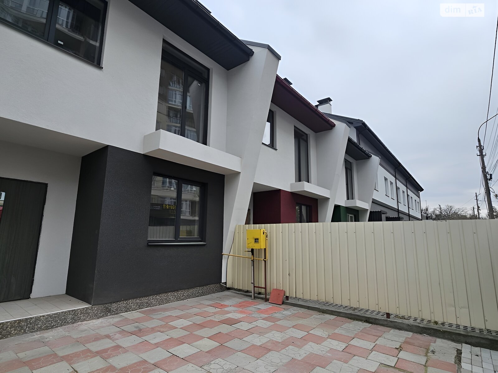 двоповерховий таунхаус, 80.5 кв. м, цегла. Продаж в Ірпені, район Ірпінь фото 1 двоповерховий таунхаус, 80.5 кв. м, цегла. Продаж в Ірпені, район Ірпінь фото 1