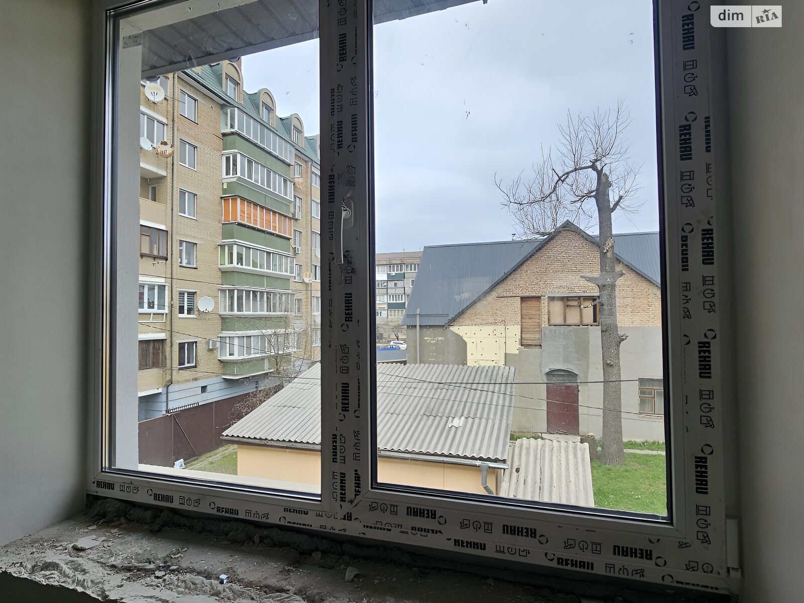двухэтажный таунхаус, 80.5 кв. м, кирпич. Продажа в Ирпене район Ирпень фото 1 двухэтажный таунхаус, 80.5 кв. м, кирпич. Продажа в Ирпене район Ирпень фото 1
