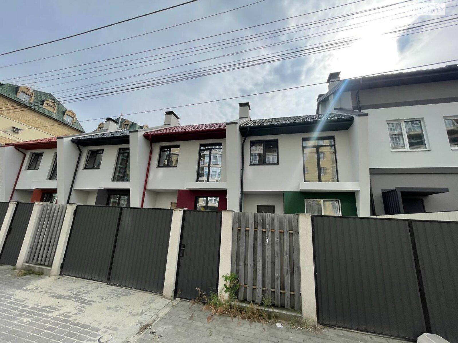 триповерховий таунхаус, 129.8 кв. м, цегла. Продаж в Ірпені, район Ірпінь фото 1 триповерховий таунхаус, 129.8 кв. м, цегла. Продаж в Ірпені, район Ірпінь фото 1