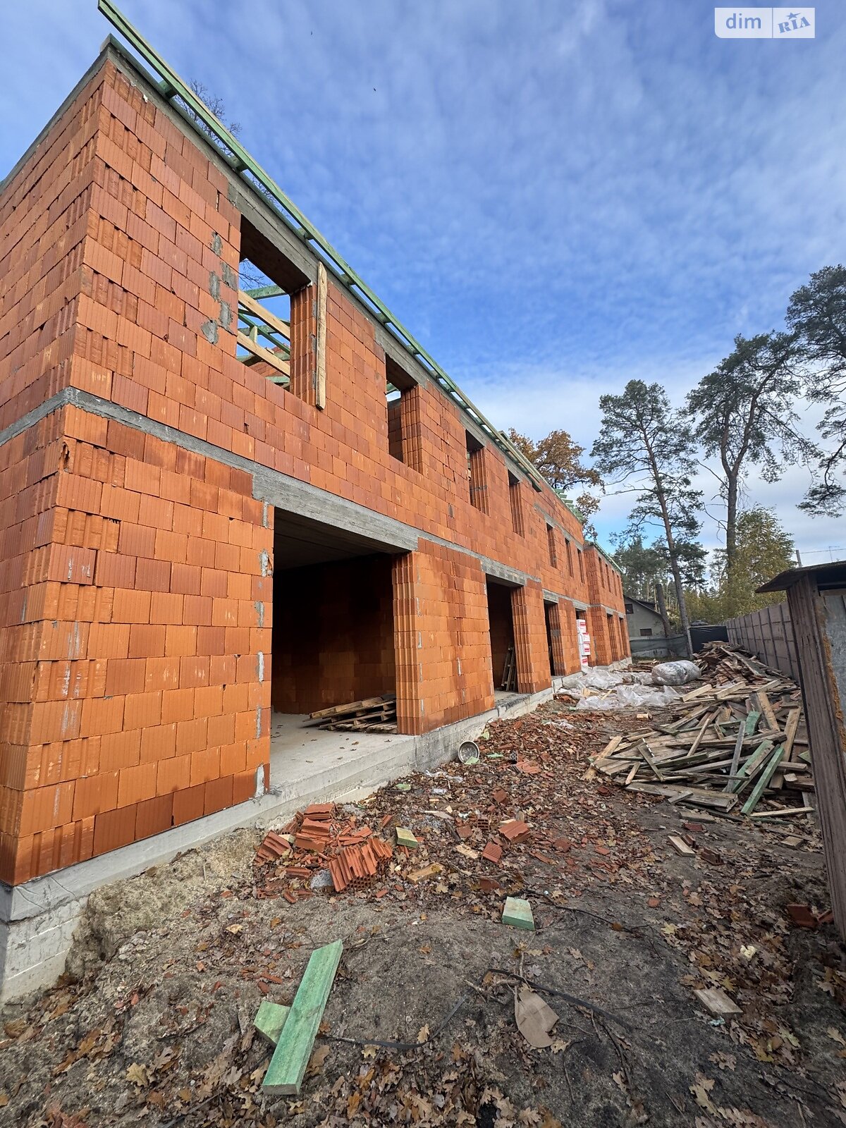 двухэтажный таунхаус, 103 кв. м, кирпич. Продажа в Ирпене район Ирпень фото 1 двухэтажный таунхаус, 103 кв. м, кирпич. Продажа в Ирпене район Ирпень фото 1