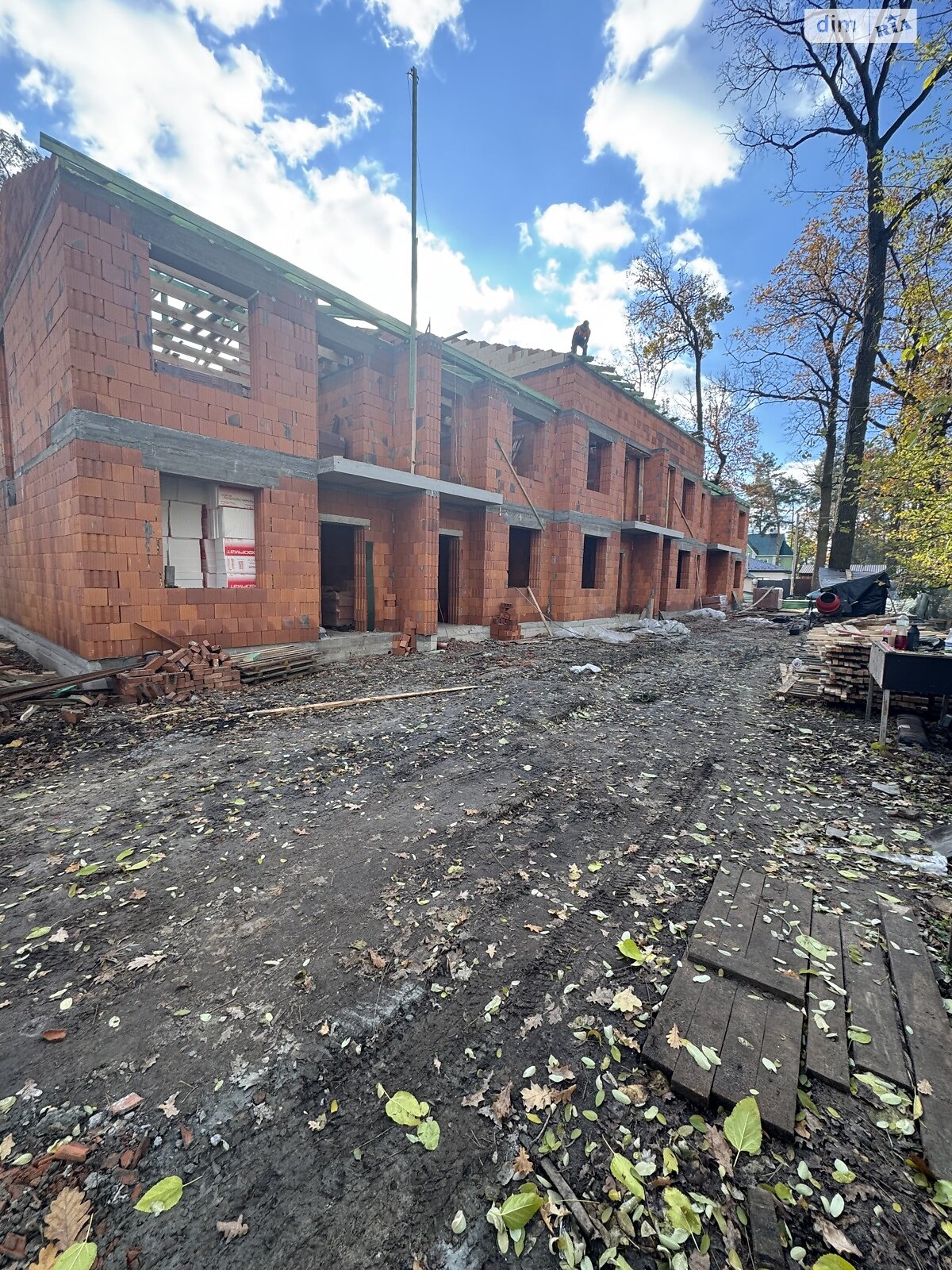 двухэтажный таунхаус, 103 кв. м, кирпич. Продажа в Ирпене район Ирпень фото 1 двухэтажный таунхаус, 103 кв. м, кирпич. Продажа в Ирпене район Ирпень фото 1