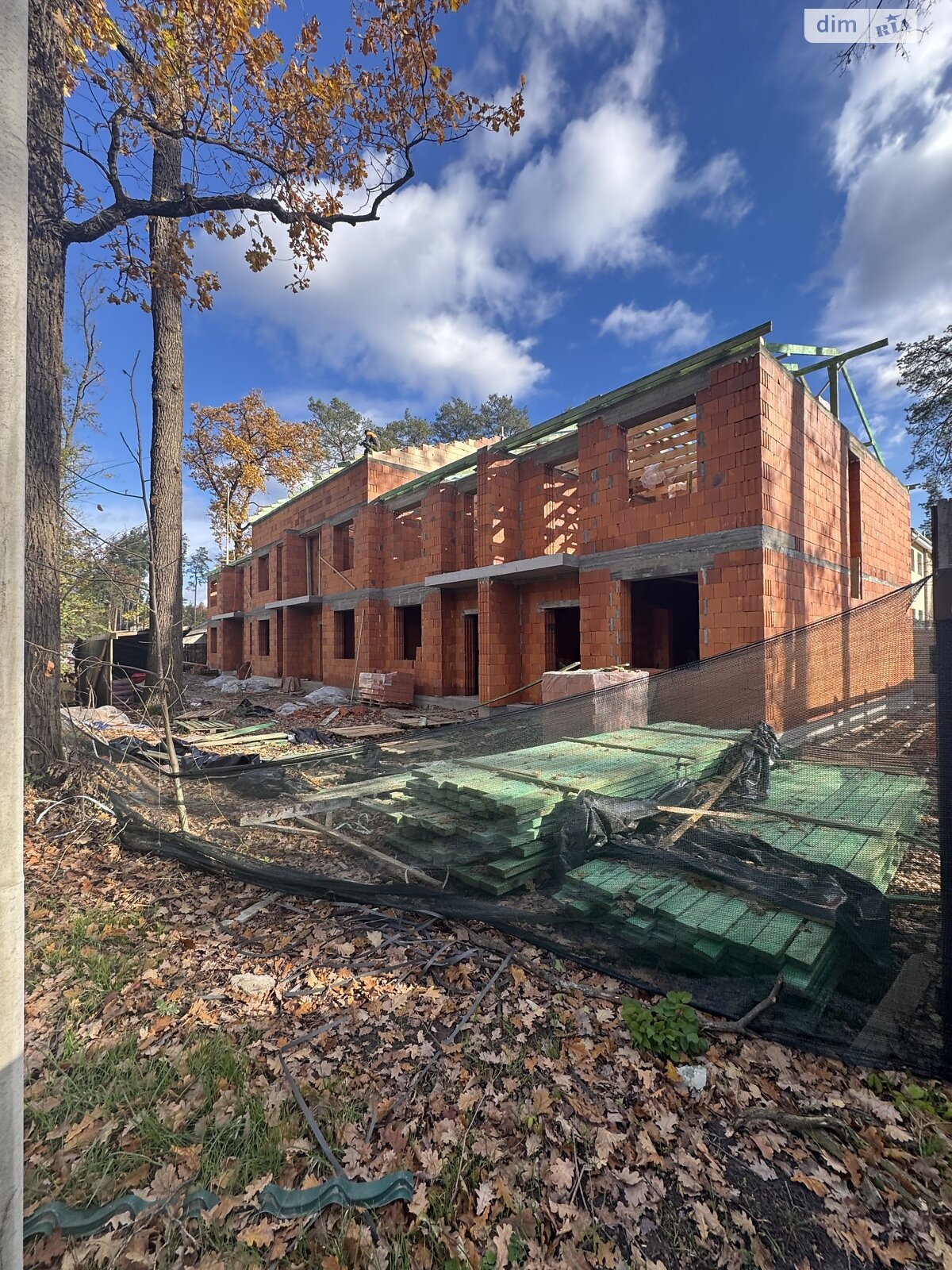 двухэтажный таунхаус, 103 кв. м, кирпич. Продажа в Ирпене район Ирпень фото 1 двухэтажный таунхаус, 103 кв. м, кирпич. Продажа в Ирпене район Ирпень фото 1