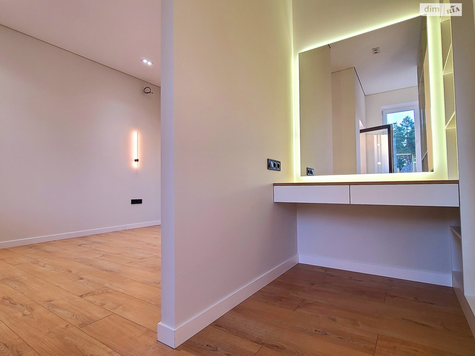 двухэтажный таунхаус, 124 кв. м, кирпич. Продажа в Ирпене фото 1 двухэтажный таунхаус, 124 кв. м, кирпич. Продажа в Ирпене фото 1