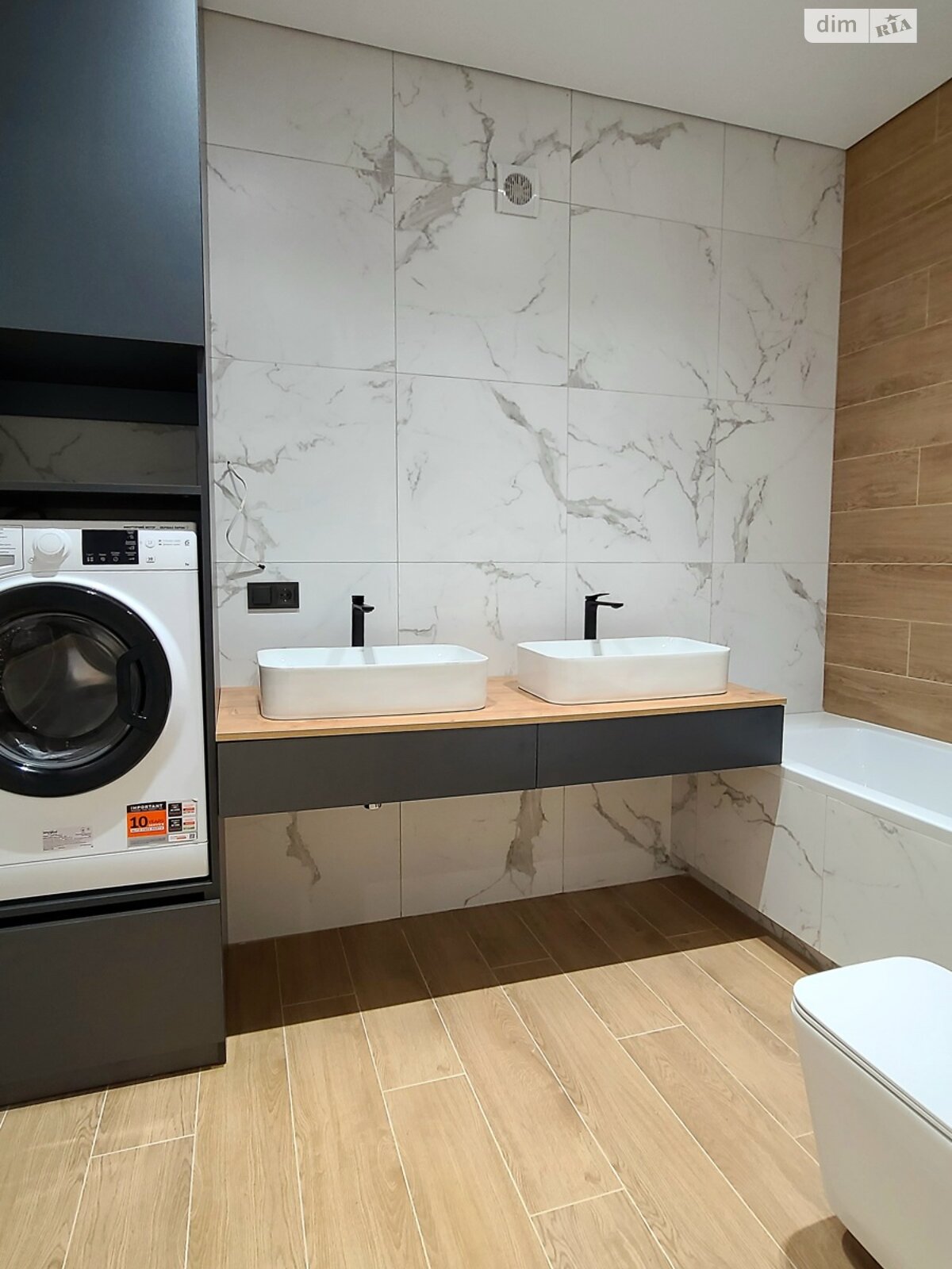 двухэтажный таунхаус, 124 кв. м, кирпич. Продажа в Ирпене фото 1 двухэтажный таунхаус, 124 кв. м, кирпич. Продажа в Ирпене фото 1