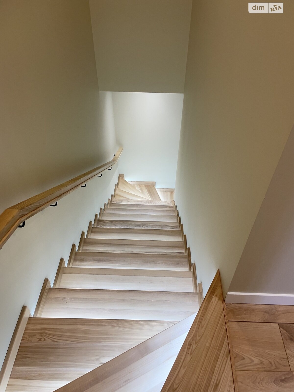 двухэтажный таунхаус, 124 кв. м, кирпич. Продажа в Ирпене фото 1 двухэтажный таунхаус, 124 кв. м, кирпич. Продажа в Ирпене фото 1