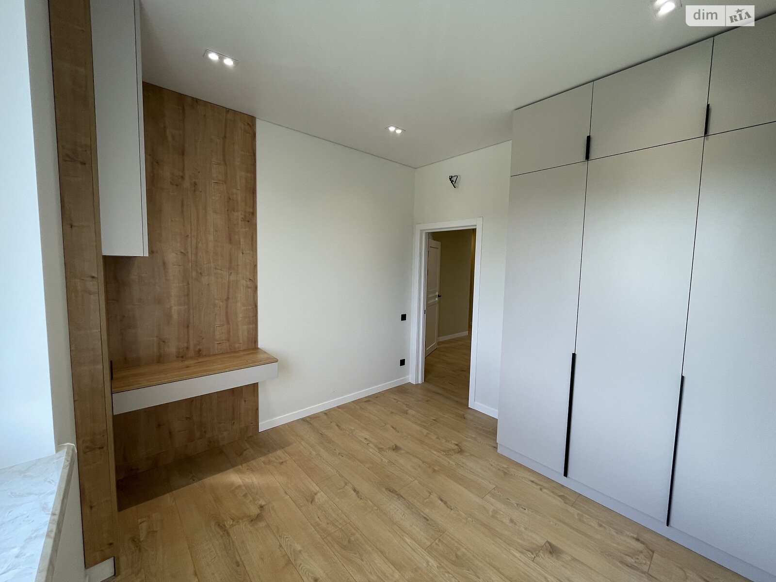 двухэтажный таунхаус, 124 кв. м, кирпич. Продажа в Ирпене фото 1 двухэтажный таунхаус, 124 кв. м, кирпич. Продажа в Ирпене фото 1