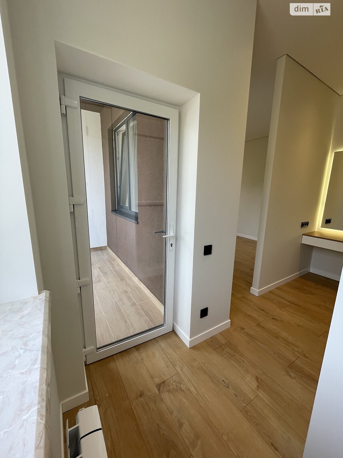 двухэтажный таунхаус, 124 кв. м, кирпич. Продажа в Ирпене фото 1 двухэтажный таунхаус, 124 кв. м, кирпич. Продажа в Ирпене фото 1