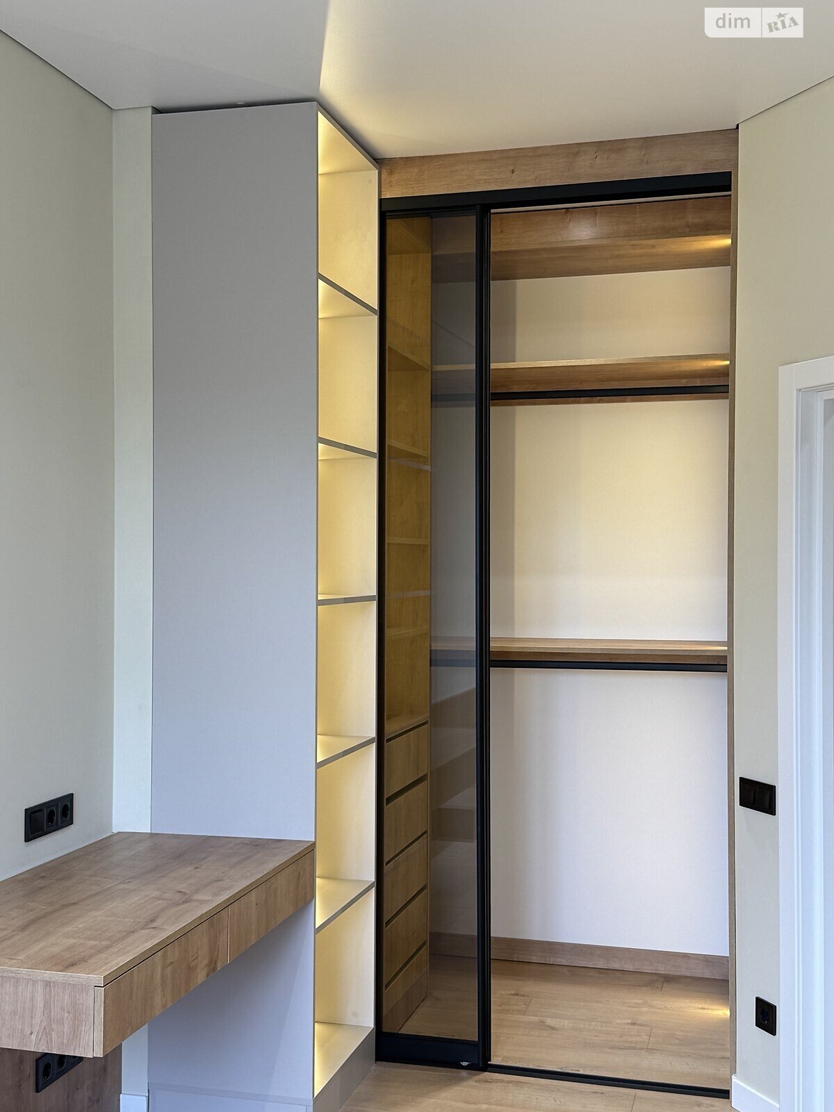 двухэтажный таунхаус, 124 кв. м, кирпич. Продажа в Ирпене фото 1 двухэтажный таунхаус, 124 кв. м, кирпич. Продажа в Ирпене фото 1