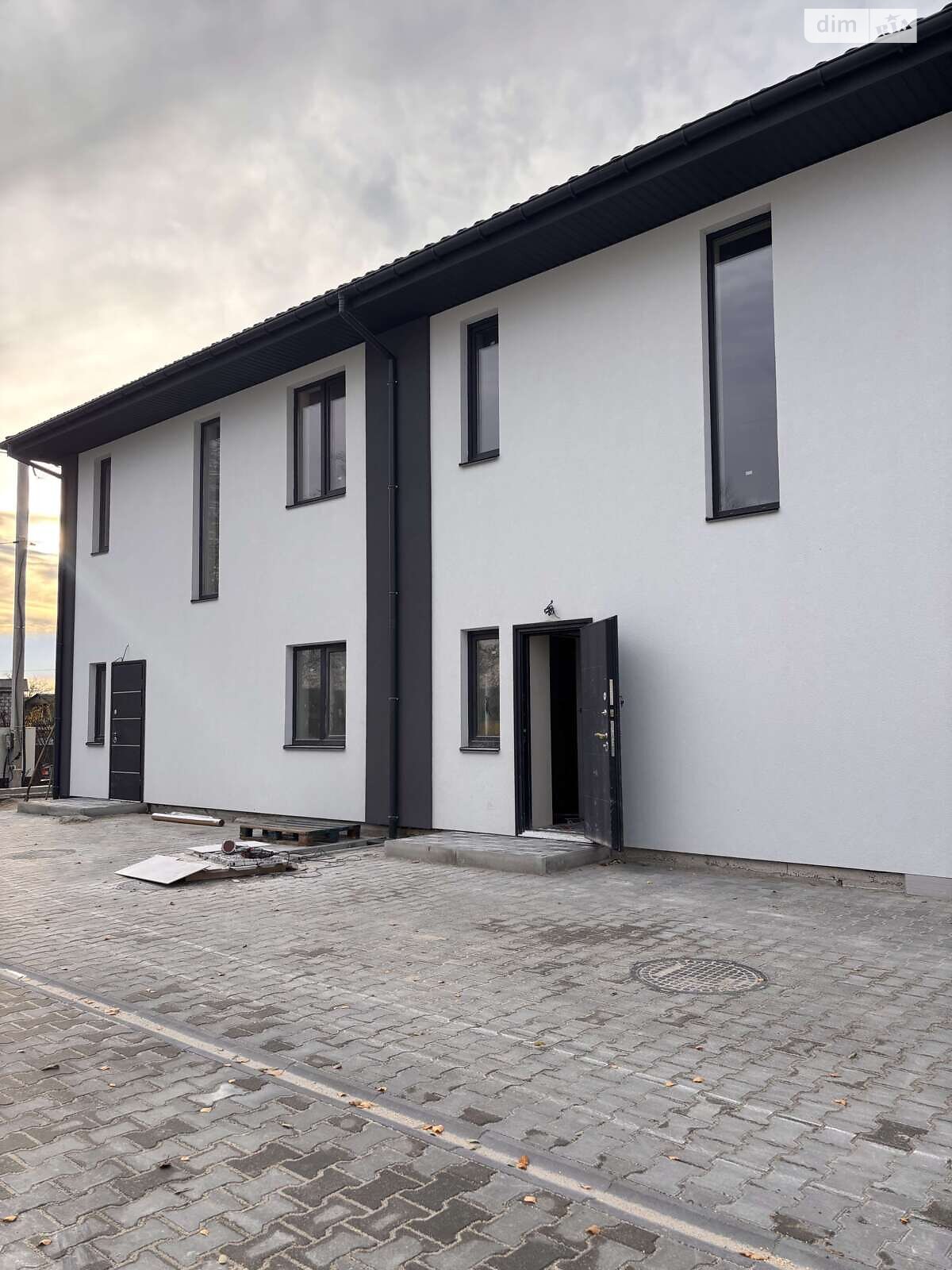 двоповерховий таунхаус, 103 кв. м, газобетон. Продаж у Ірпені фото 1 двоповерховий таунхаус, 103 кв. м, газобетон. Продаж у Ірпені фото 1