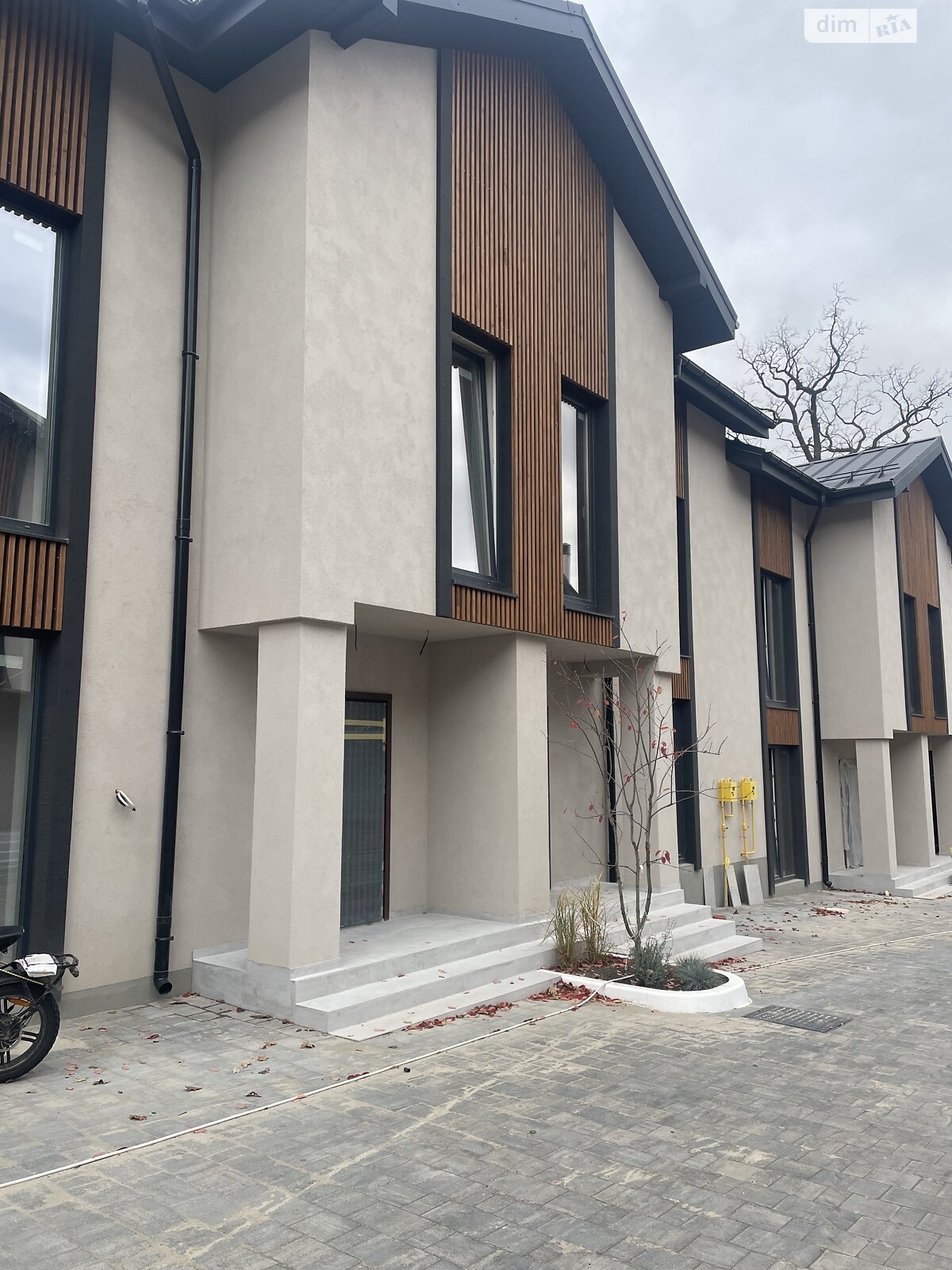 двухэтажный таунхаус, 100 кв. м, кирпич. Продажа в Ирпене фото 1