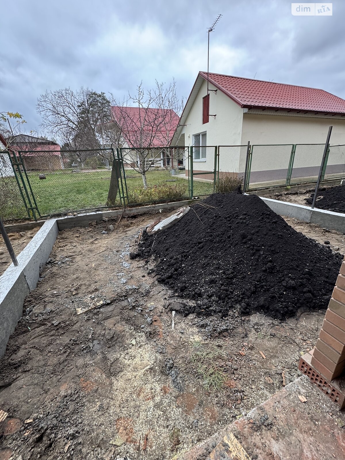 двухэтажный таунхаус, 104 кв. м, керамический кирпич. Продажа в Ирпене фото 1