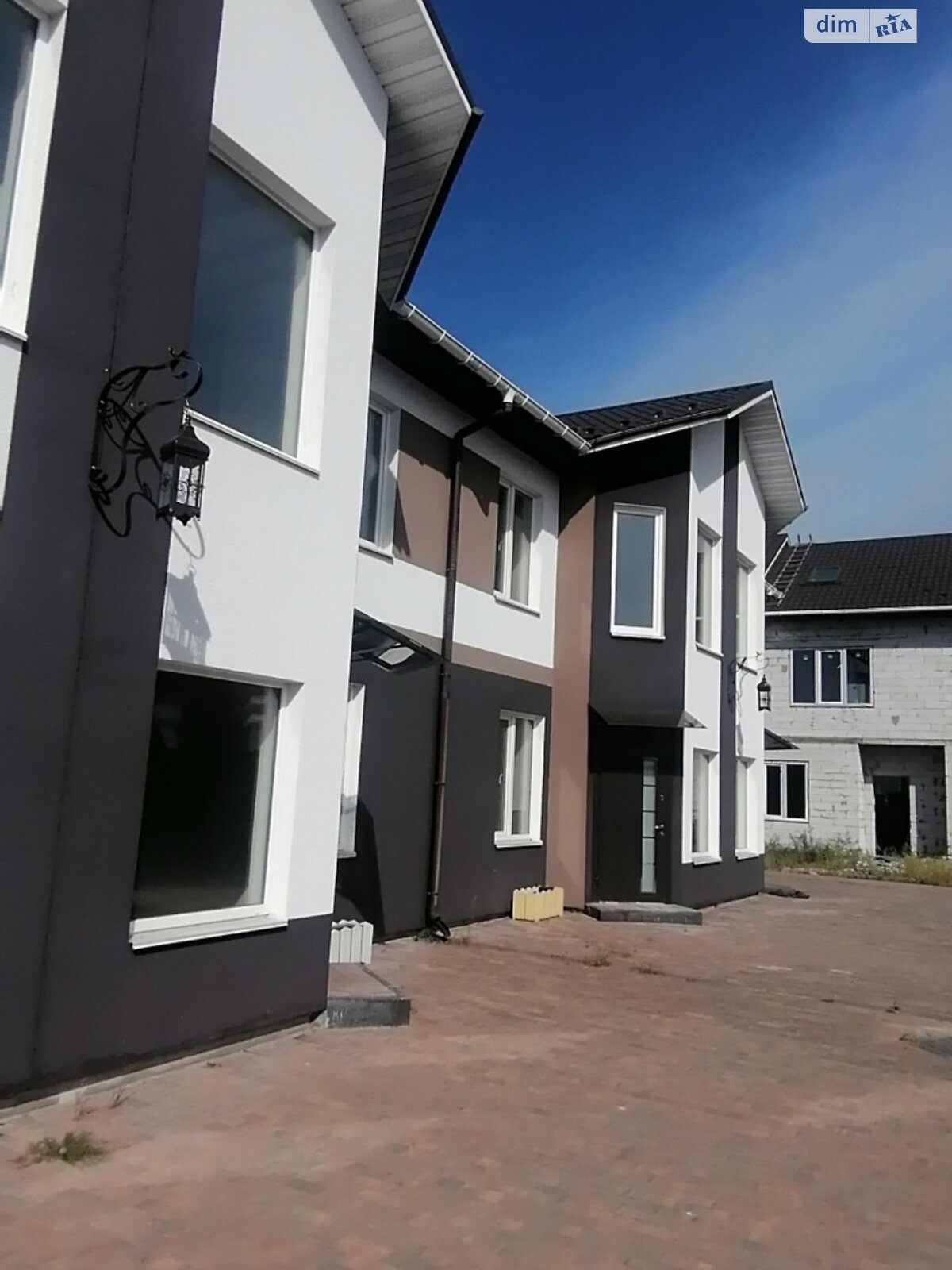 двухэтажный таунхаус, 115 кв. м, кирпич. Продажа в Ирпене фото 1 двухэтажный таунхаус, 115 кв. м, кирпич. Продажа в Ирпене фото 1