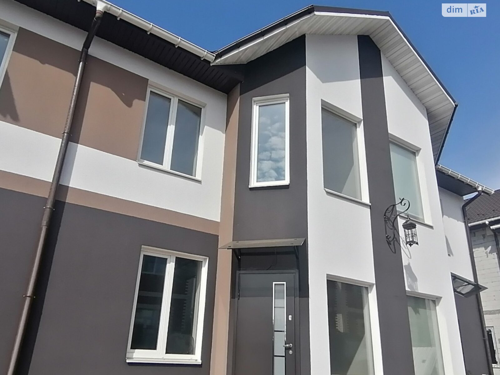 двухэтажный таунхаус, 115 кв. м, кирпич. Продажа в Ирпене фото 1 двухэтажный таунхаус, 115 кв. м, кирпич. Продажа в Ирпене фото 1